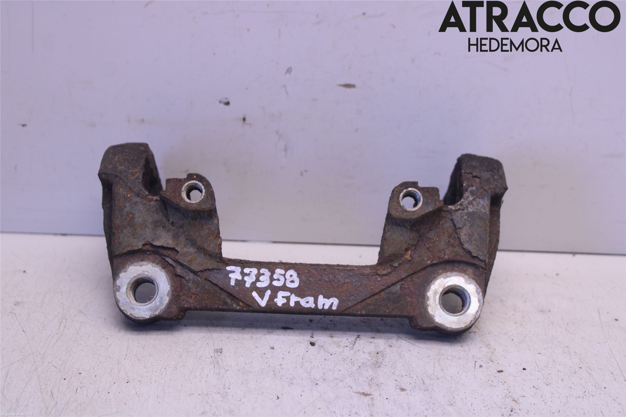 Alfa GIULIETTA Bromsokshållare