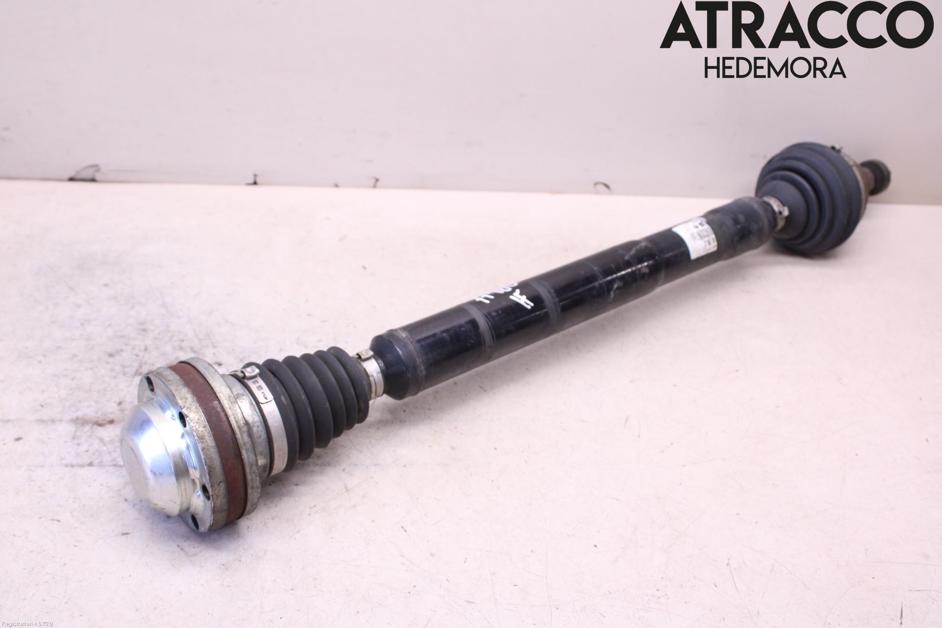 Volkswagen VW PASSAT 05-11 Drivaxel Fram Höger