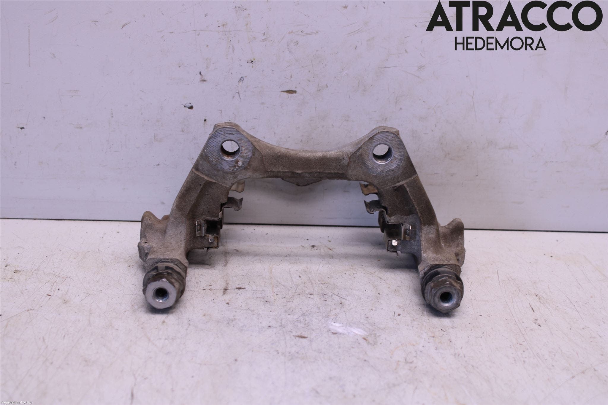 Toyota COROLLA 19- Bromsokshållare