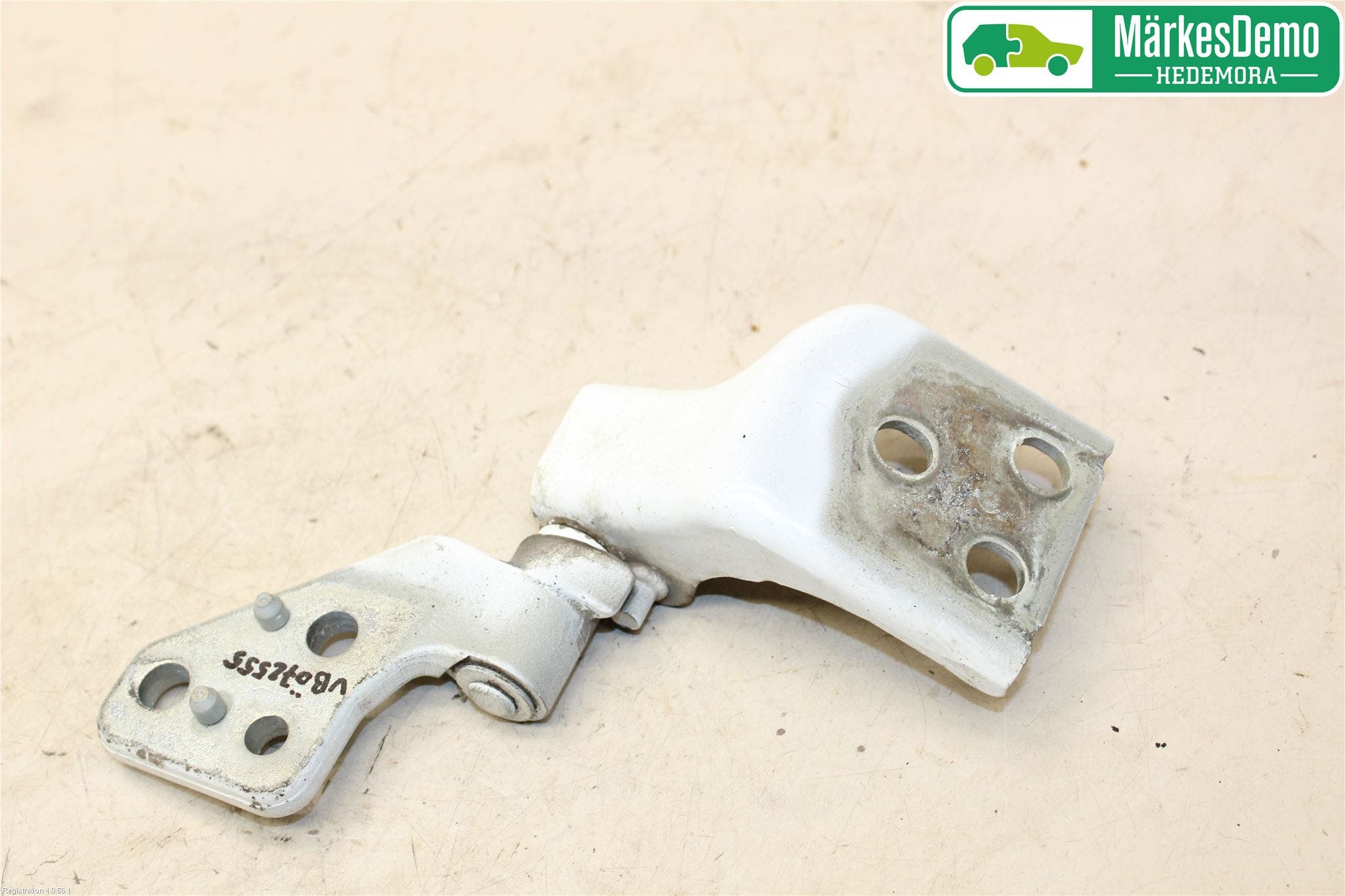 Peugeot PARTNER 08-15 Dörrgångjärn