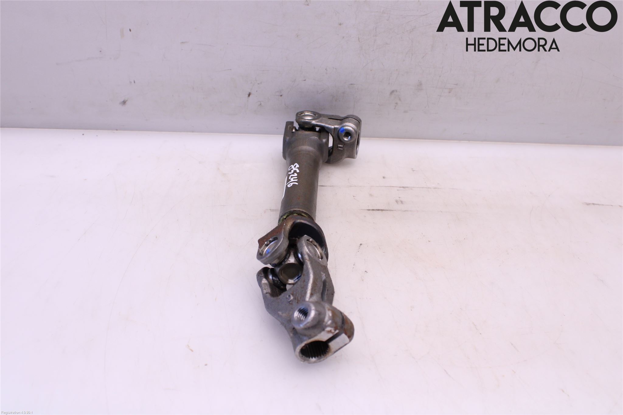 Nissan PULSAR Rattaxelknut