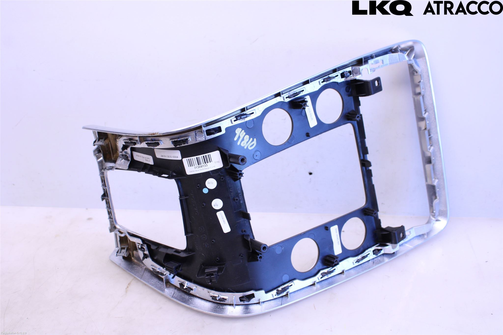 Volvo V60 14-18 Instrumentkonsoll Mitt