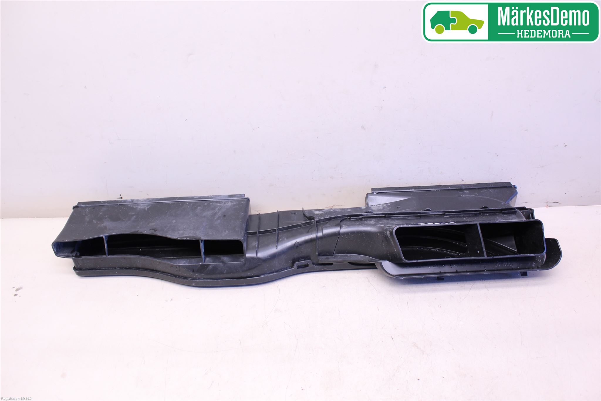 Volkswagen VW GOLF / E-GOLF VII 13-20 Deflektor Plåt-Plast Kylning