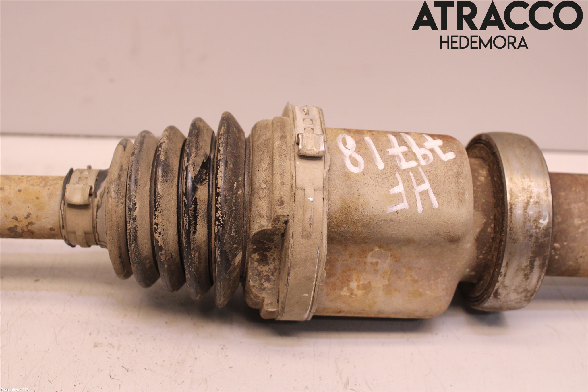 Ford FOCUS 15-18 Drivaxel Fram Höger