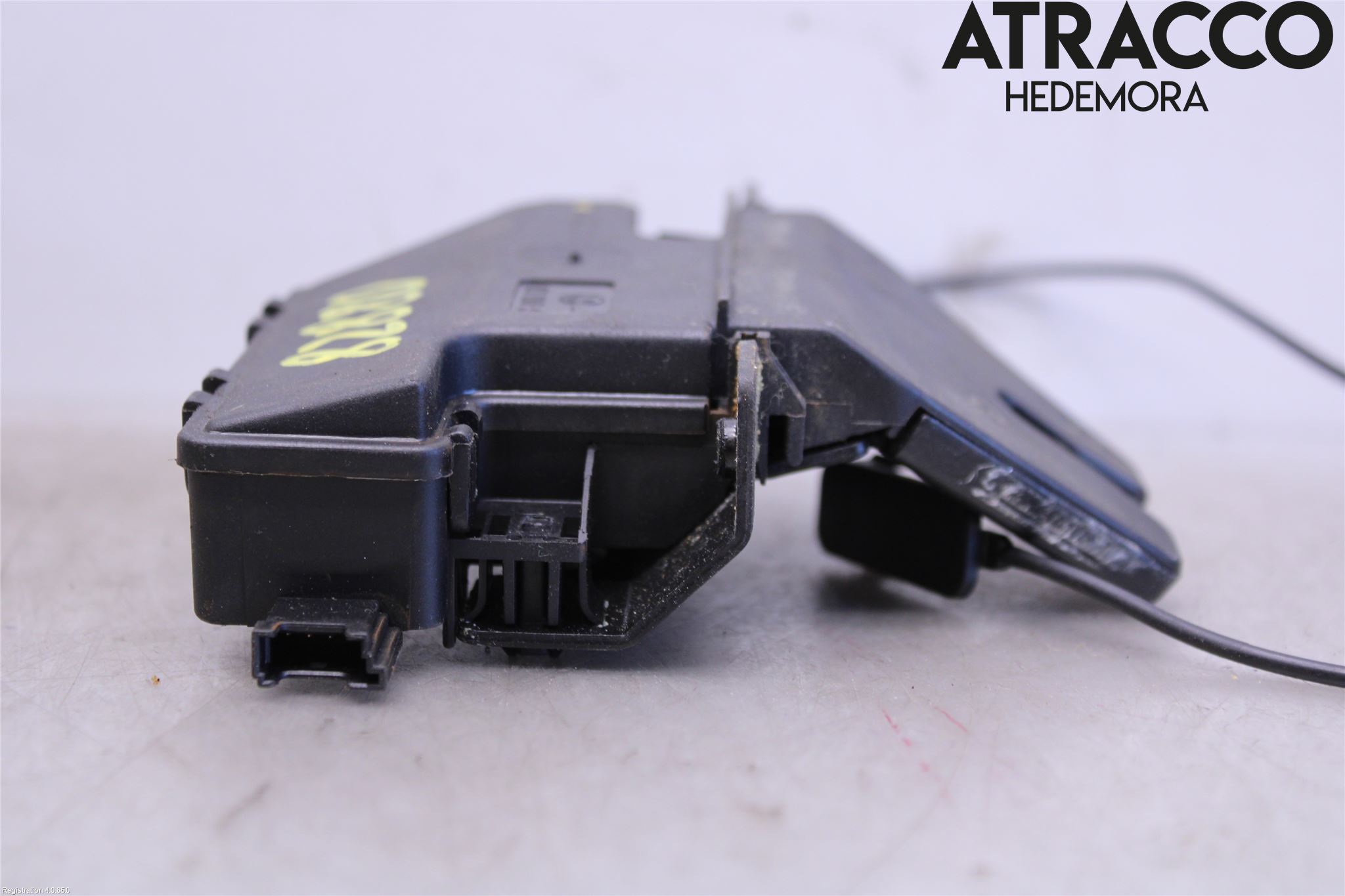 BMW 1 E87/81 5D/3D 03-11 Låskista Baklucka