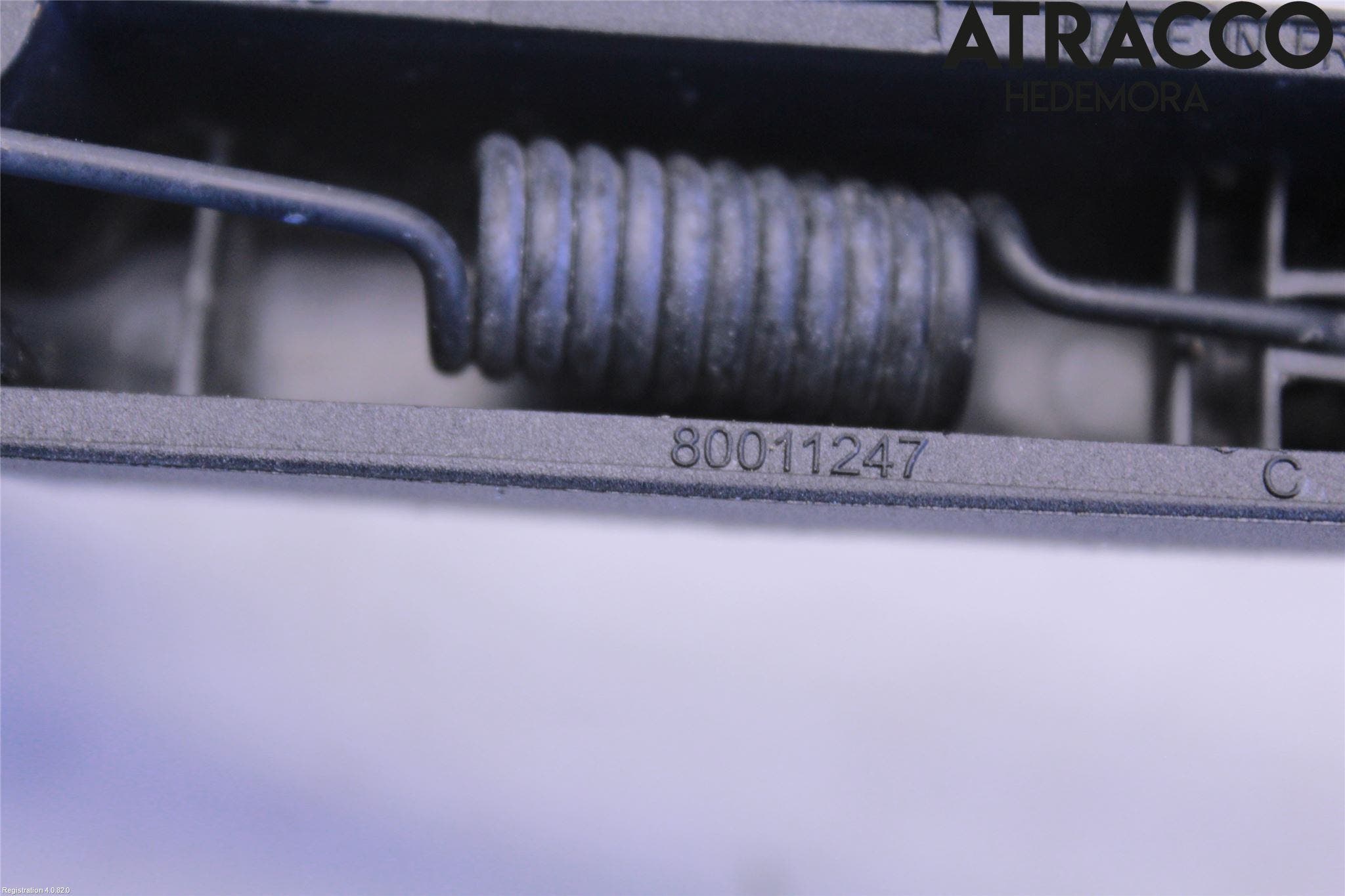 Peugeot 208/E-208 20- Torkararm-Bakruta