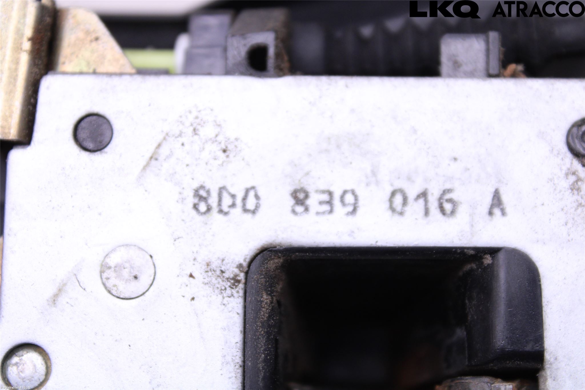 Audi A4/S4 94-99 Låskista-Dörrlås