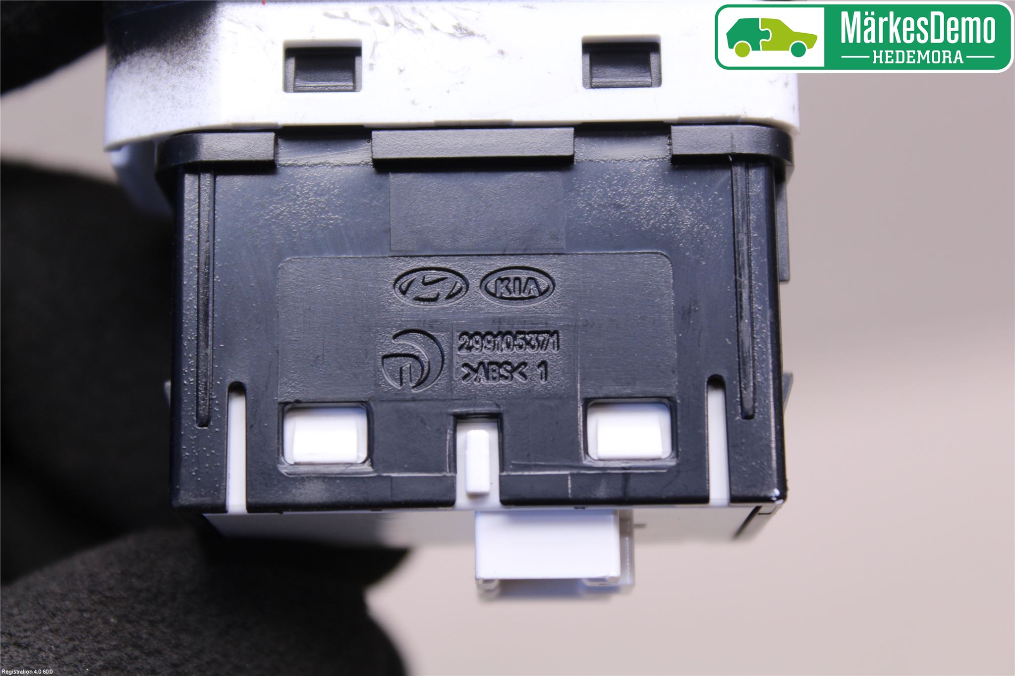 Kia RIO 12-16 Strömställare Dimmer