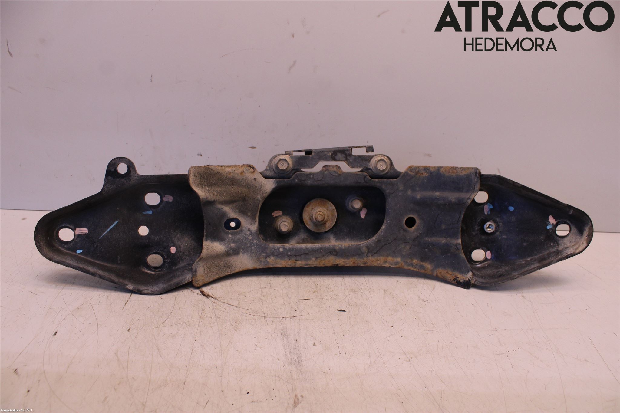 Subaru OUTBACK 15-20 Växellådsbalk