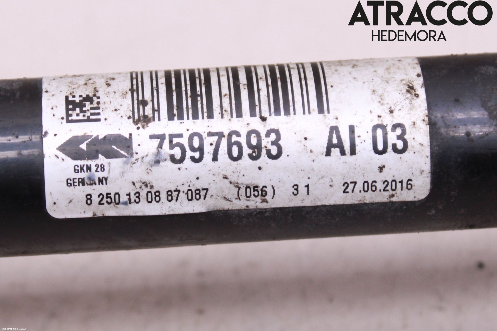 BMW 3 F30/F31/F80 12-19 Drivaxel Fram Vänster