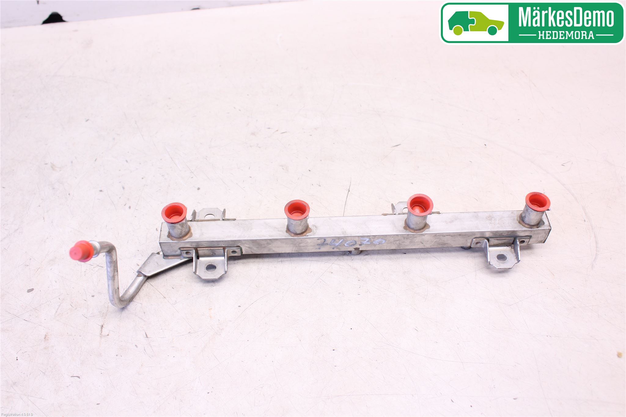 BMW 3 E90/91 SED/TOU 05-12 Injspridarrör