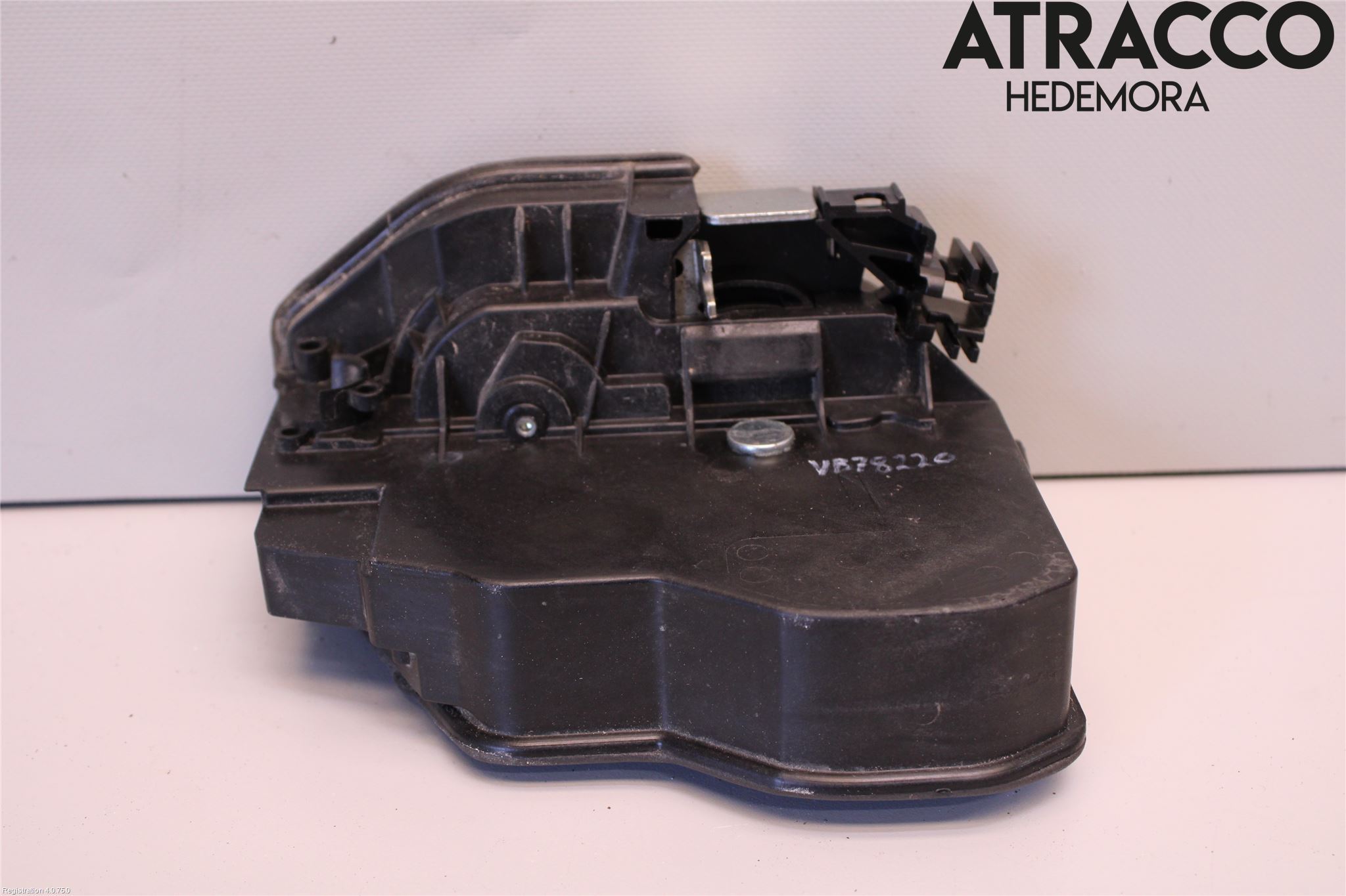BMW 5 GT F07 09-17 Låskista-Dörrlås