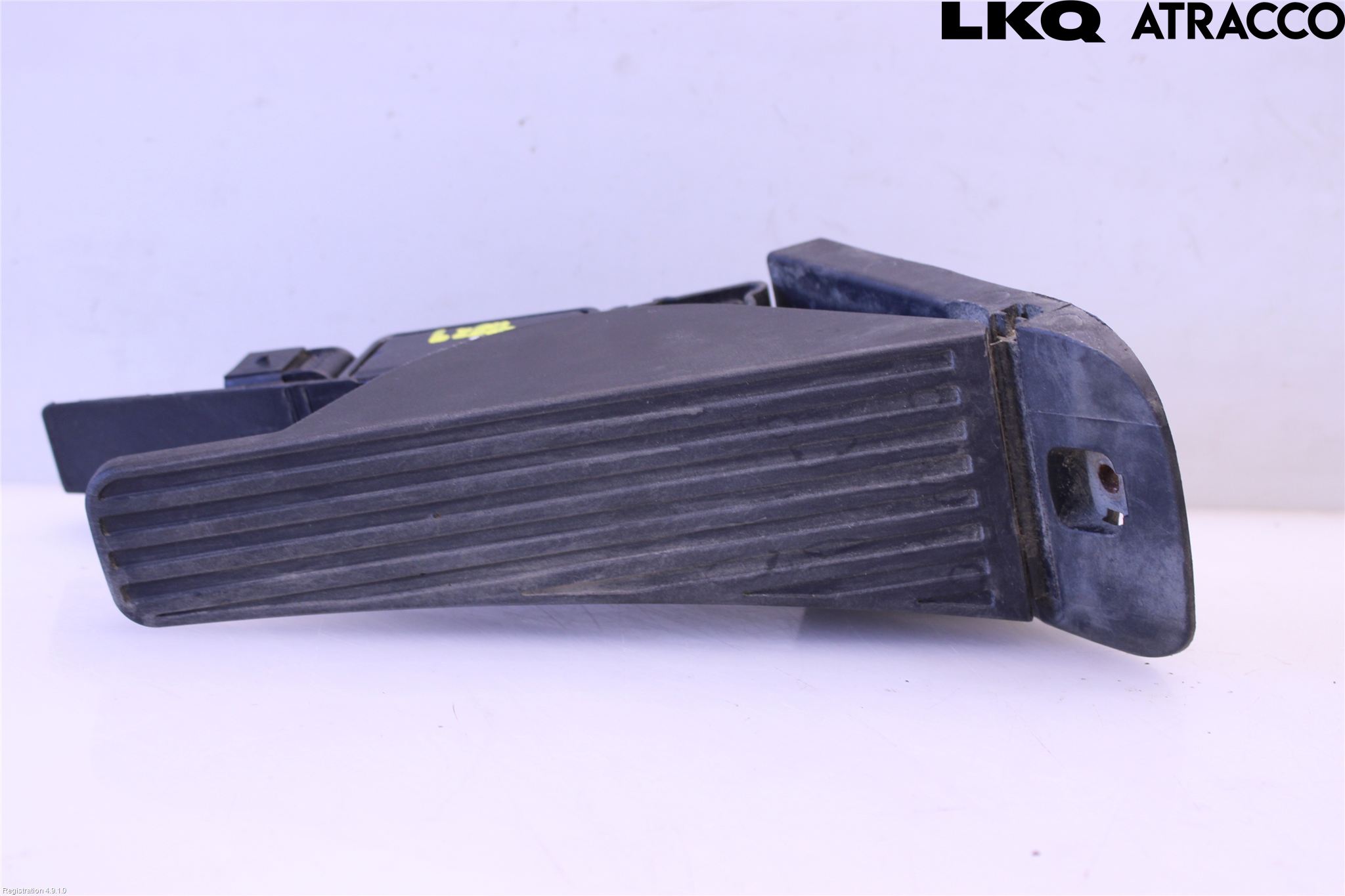 Volvo V60 19- Gaspedal