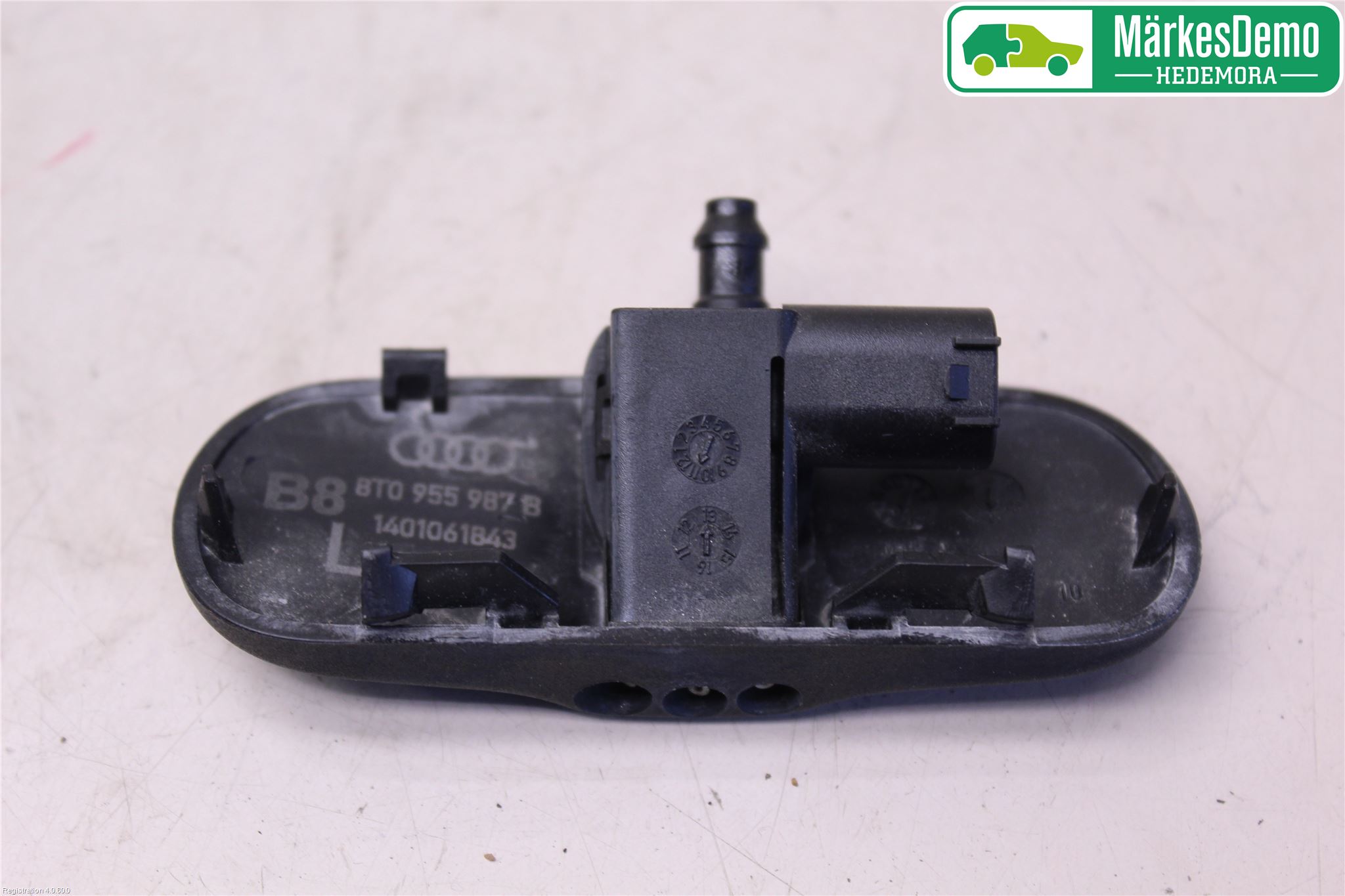 Audi A5 07-16 Spolarmunstycke Rutor