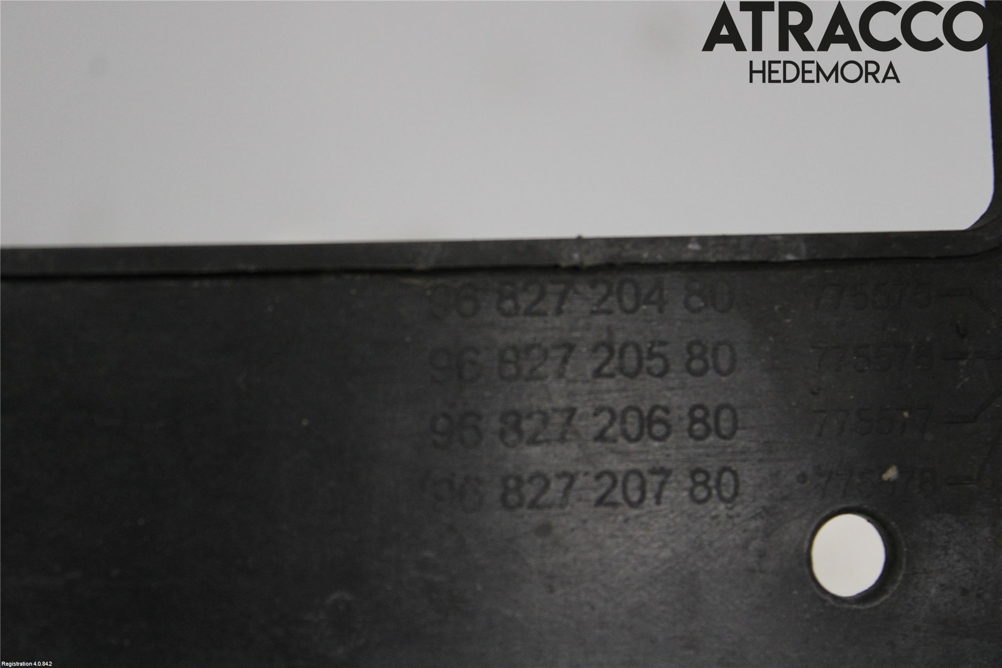 Peugeot PARTNER 08-15 Frontplåt