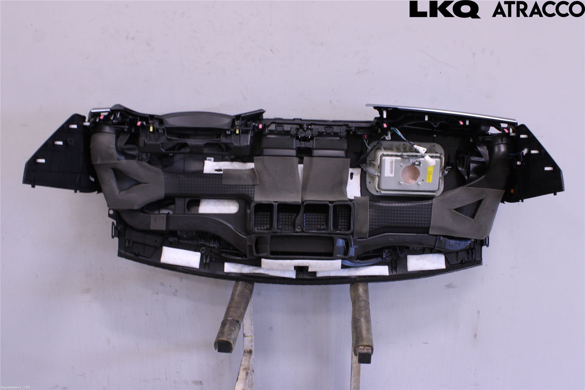 Toyota AURIS 13-19 Instrumentbräda