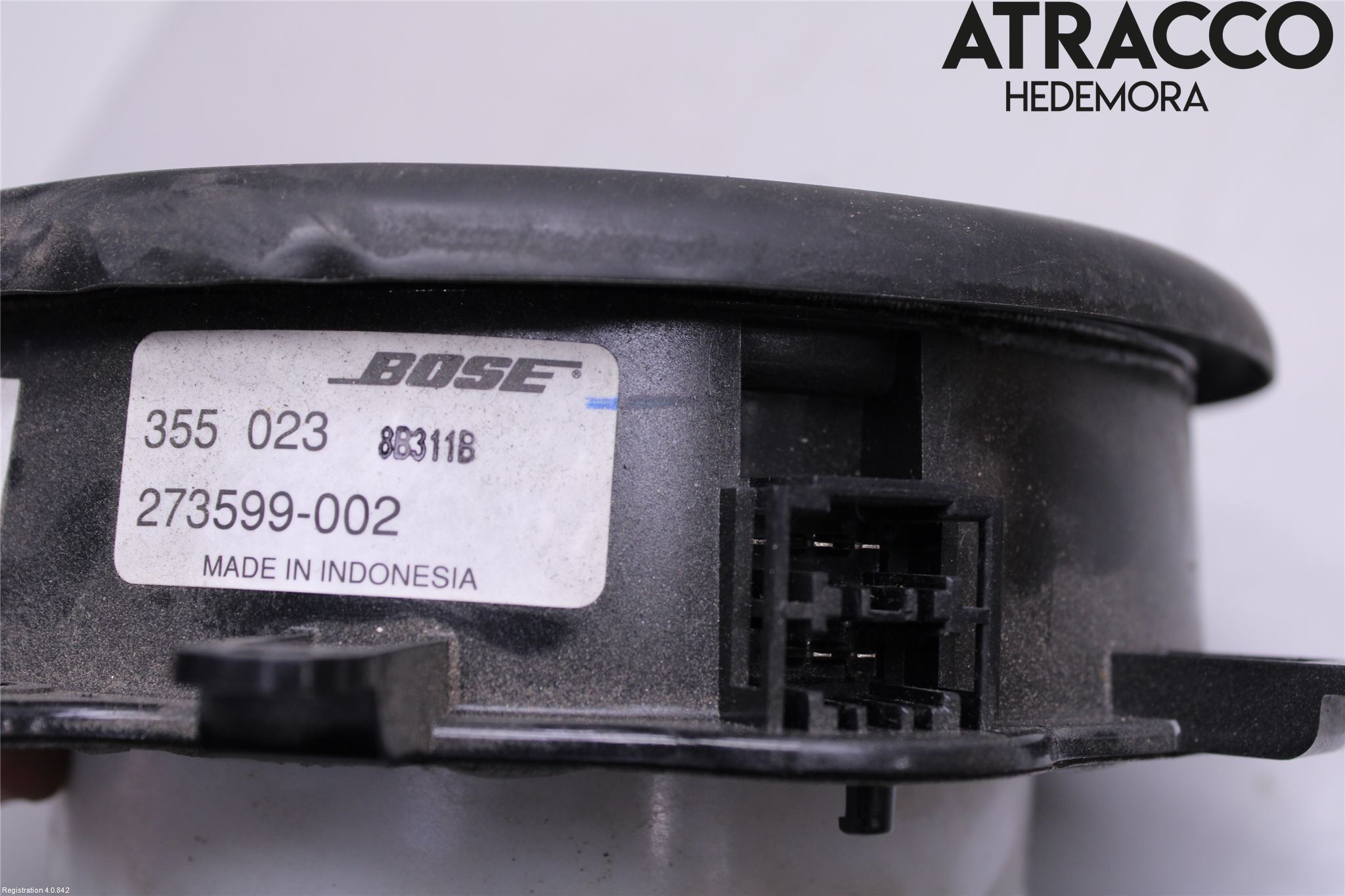 Audi A8/S8 4E  02-09 Högtalare