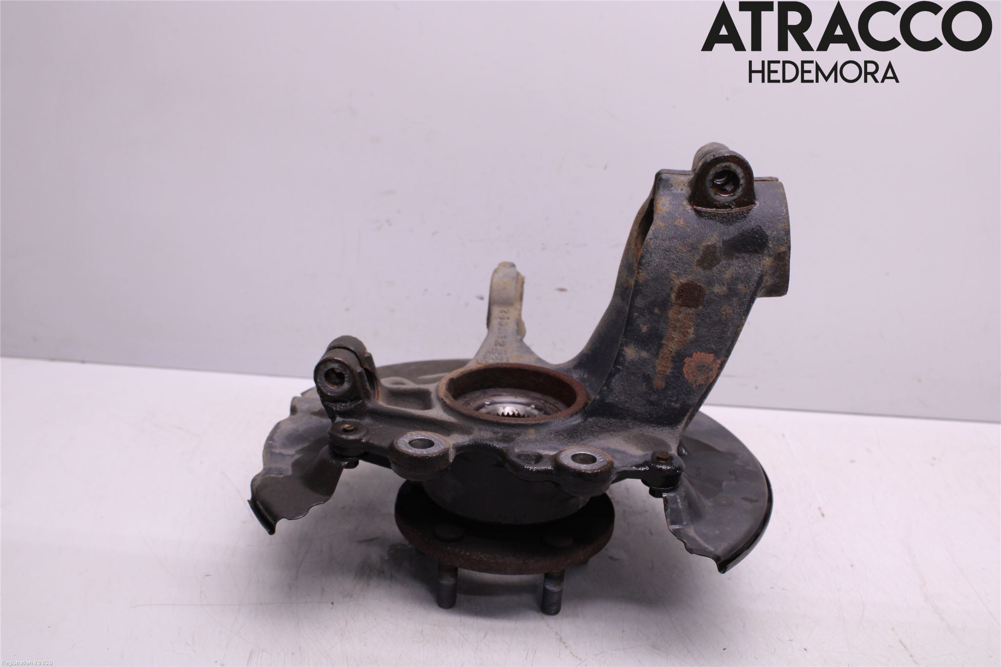 Ford FOCUS 11-14 Styrspindel Lagerhus Vä