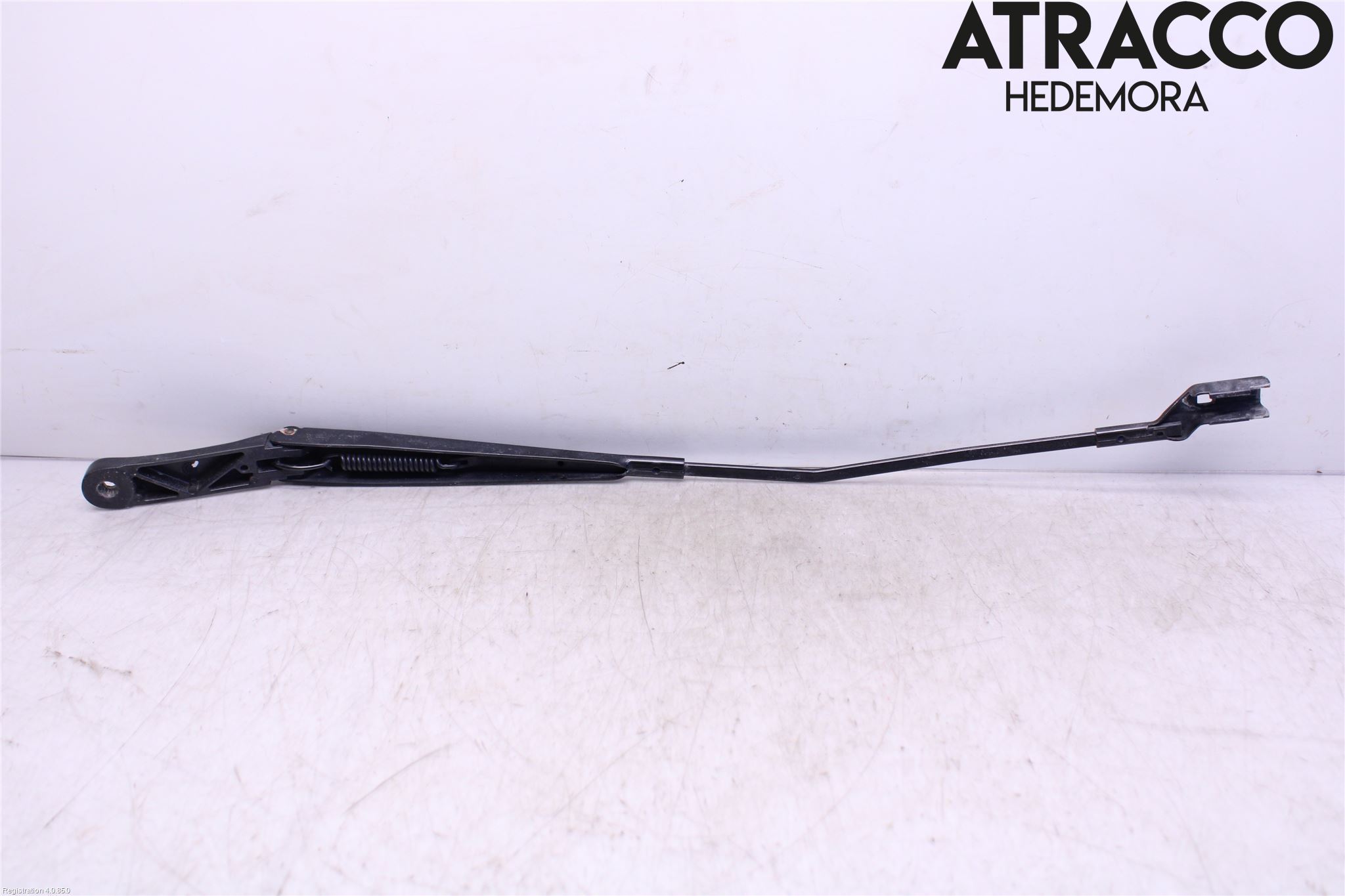 Volkswagen VW GOLF V 04-09 Torkararm Armar Vindruta
