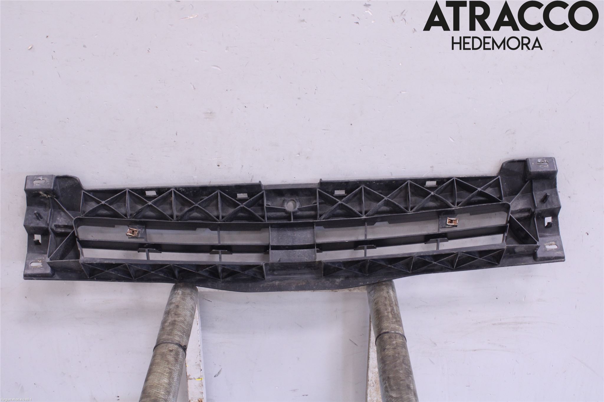 Nissan PRIMASTAR Grilldel Mitt