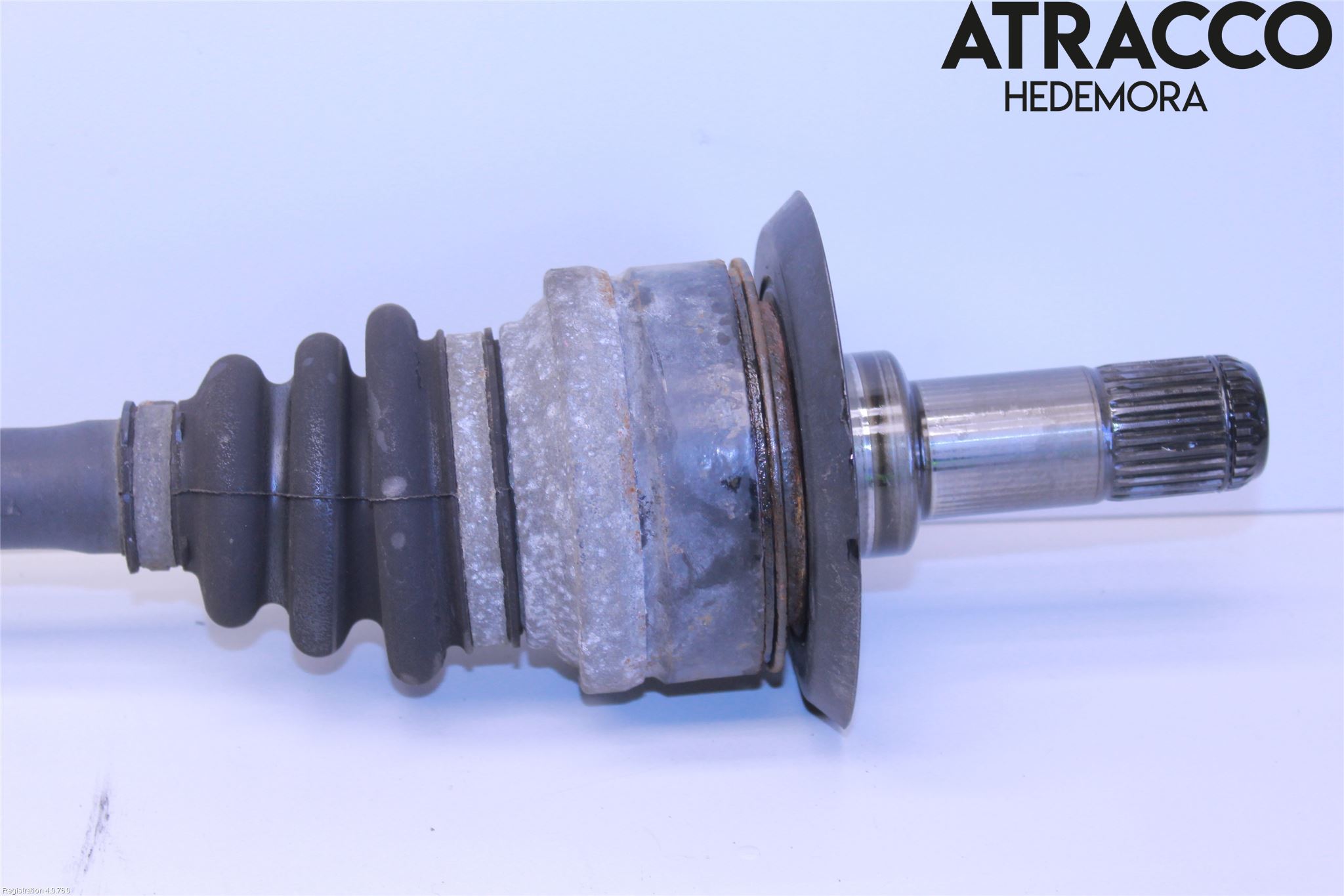 BMW 1 F20/F21 11-19 Drivaxel Bak Höger