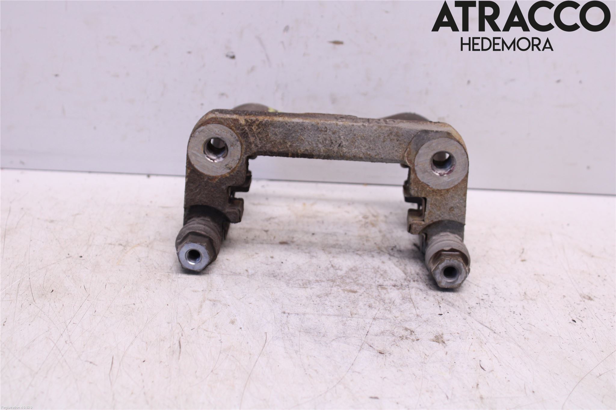 Opel INSIGNIA 09-16 Bromsokshållare