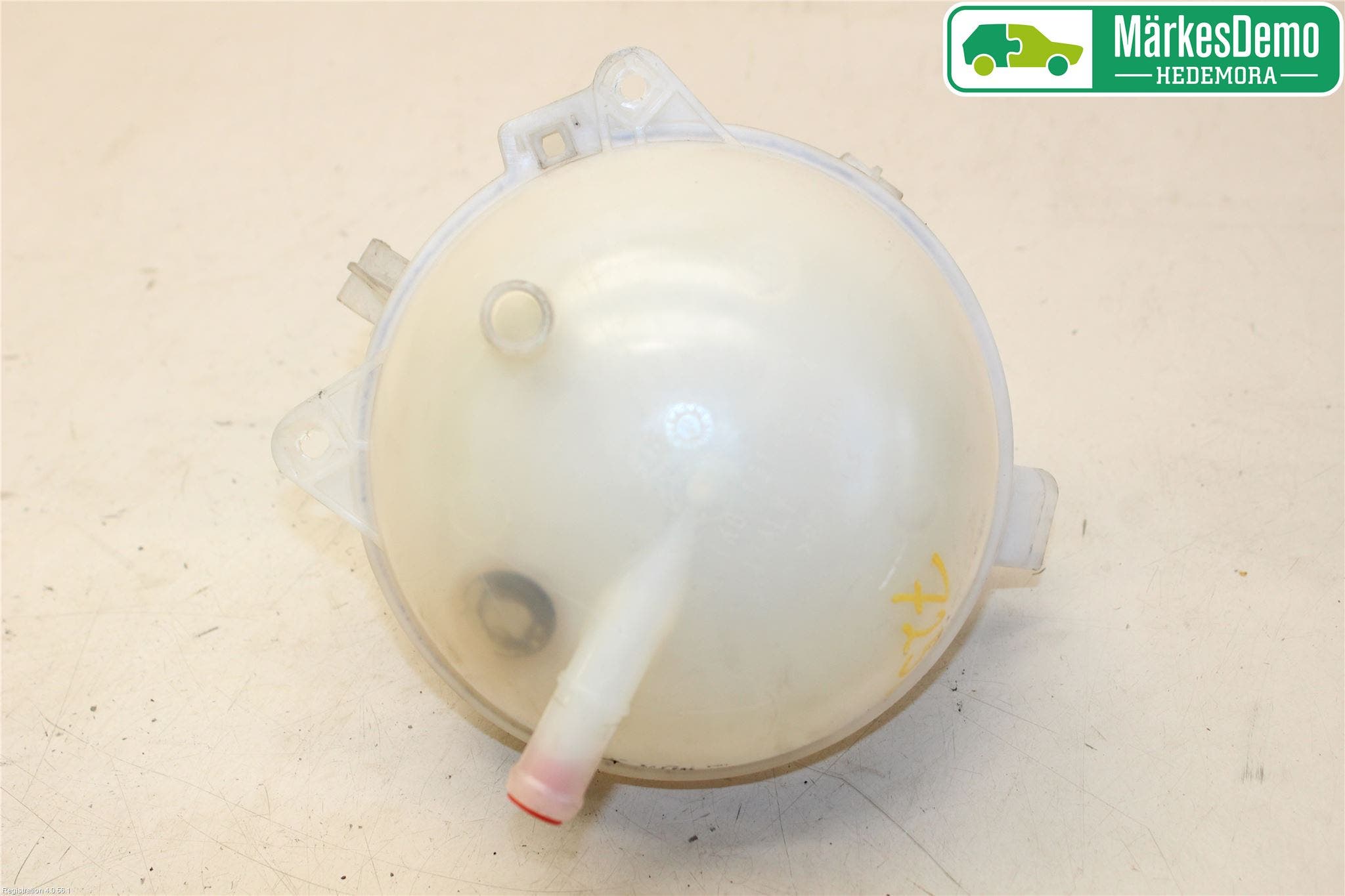 Volkswagen VW GOLF V 04-09 Expansionstank