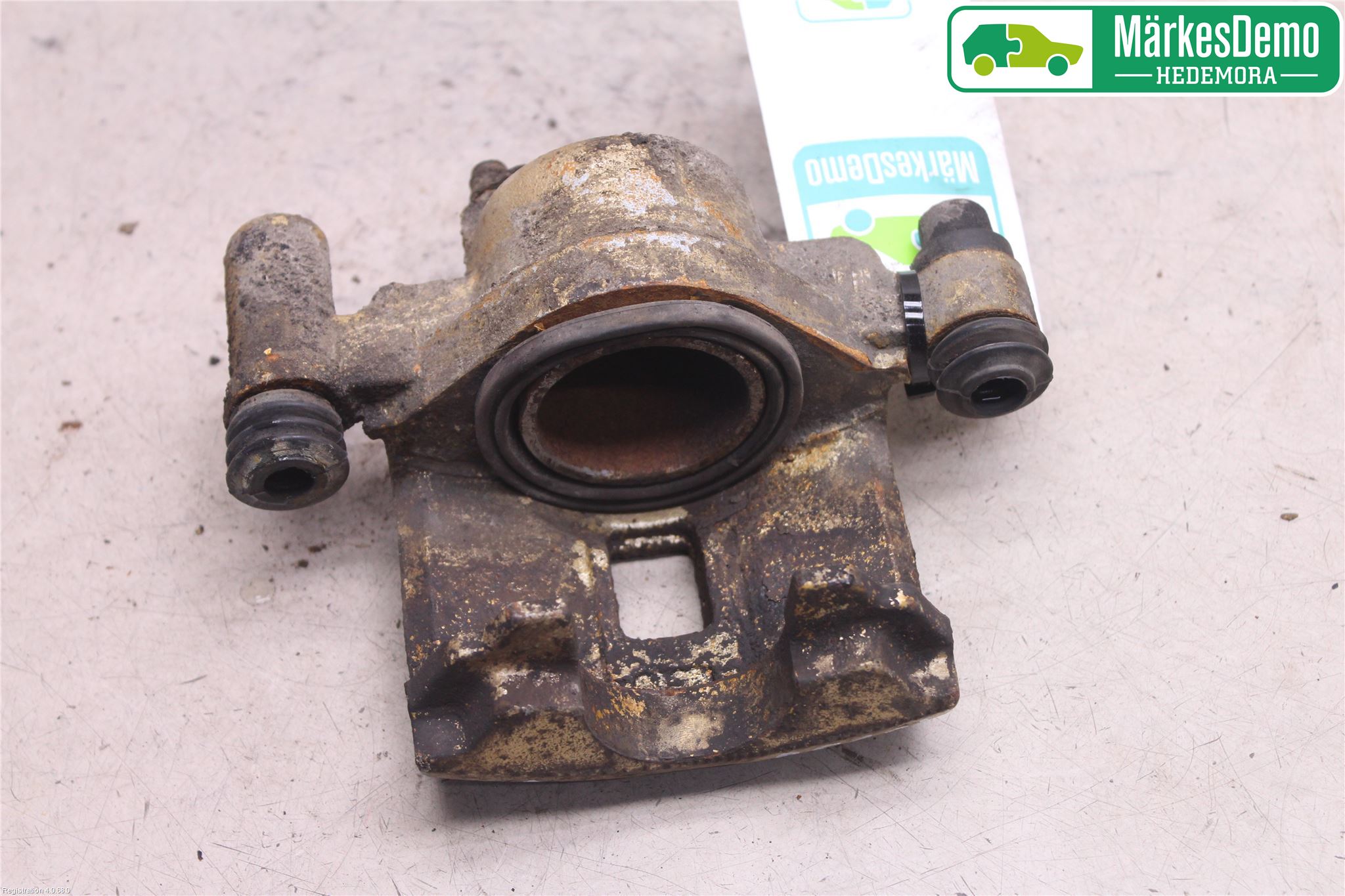 Mazda 626 98-02 Bromsok Fram Vänster