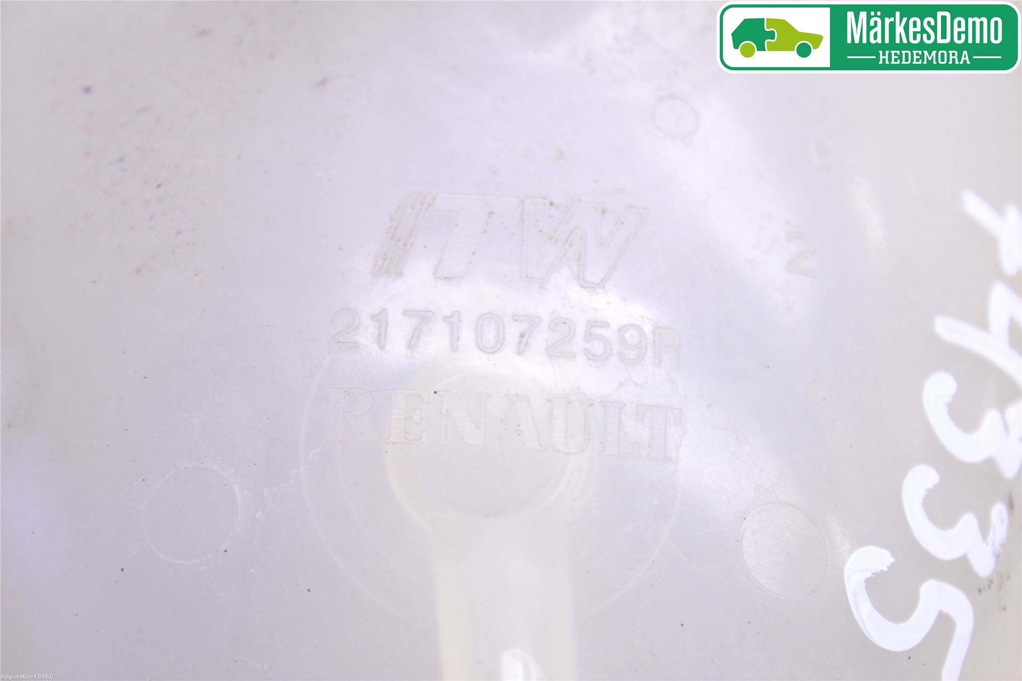 Dacia SANDERO/STEPWAY 13-20 Expansionstank