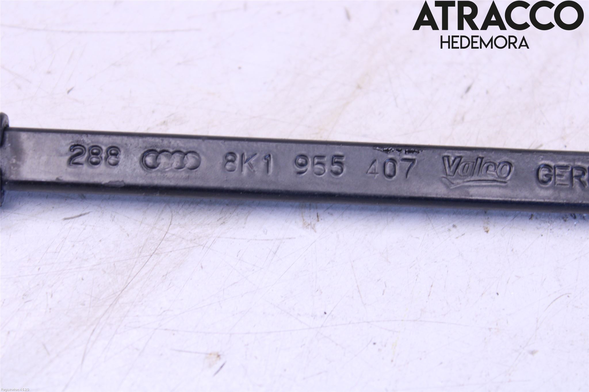 Audi A4/S4 08-11 Torkararm Armar Vindruta