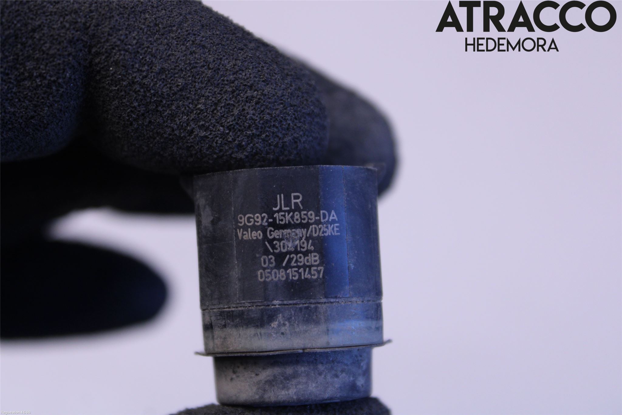 Jaguar XE (X760) 15-24 Parkeringshjälp Backsensor