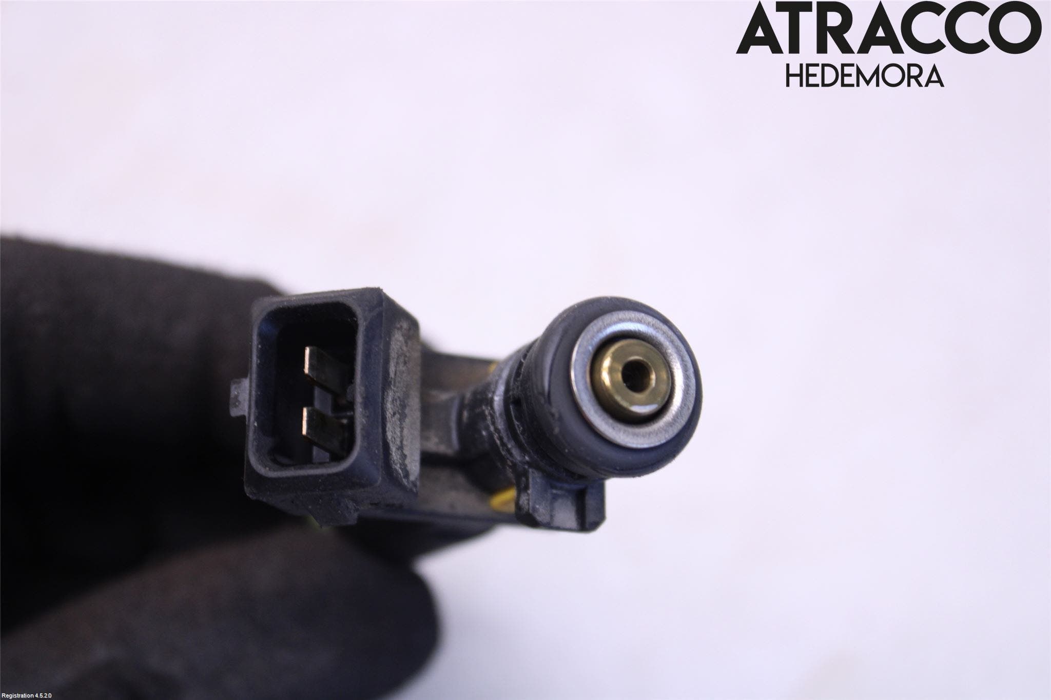 Mercedes-Benz MB C-KLASS (W204) 07-15 Injspridare