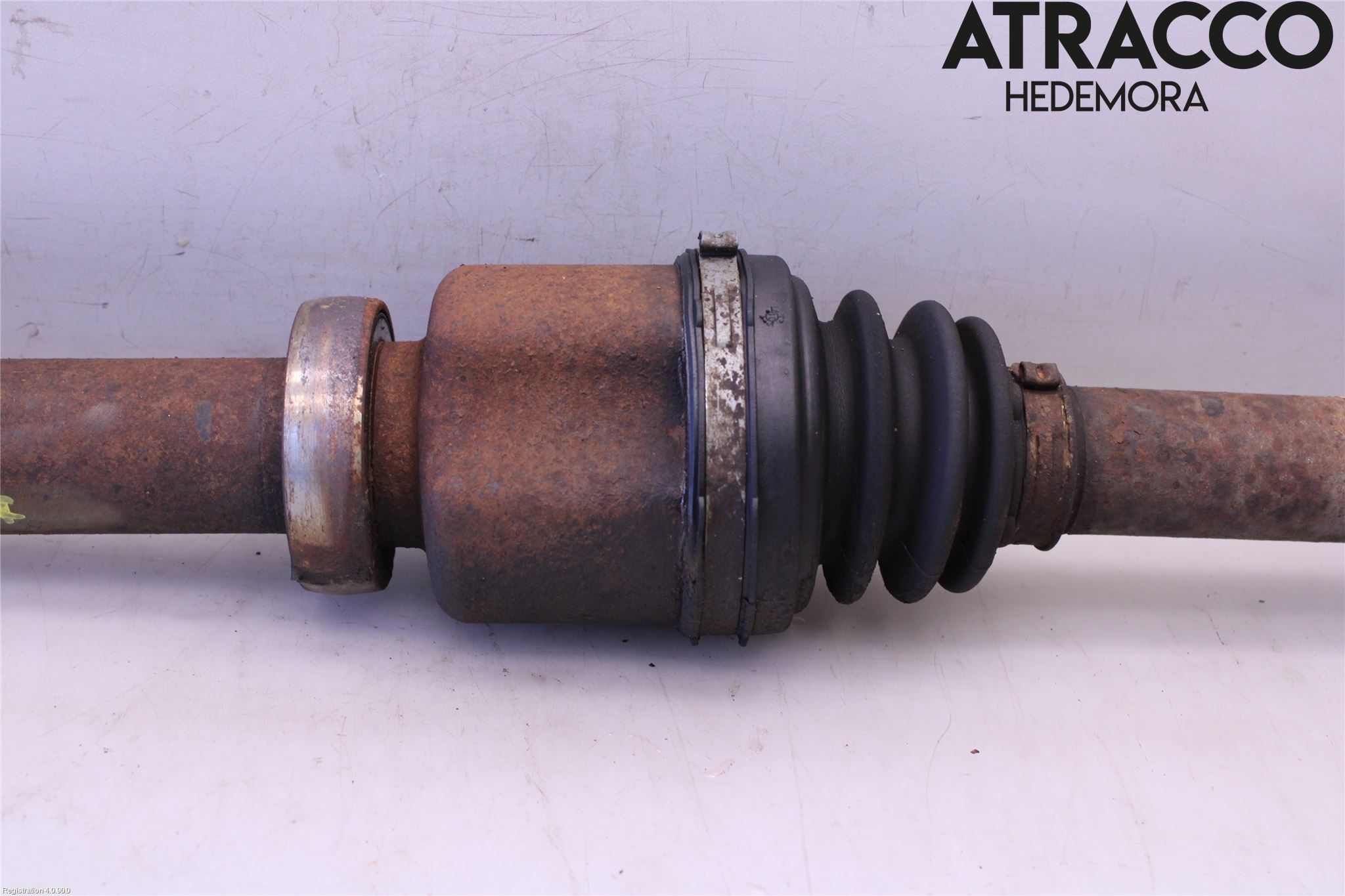 Volvo V70 08-13 Drivaxel Fram Höger