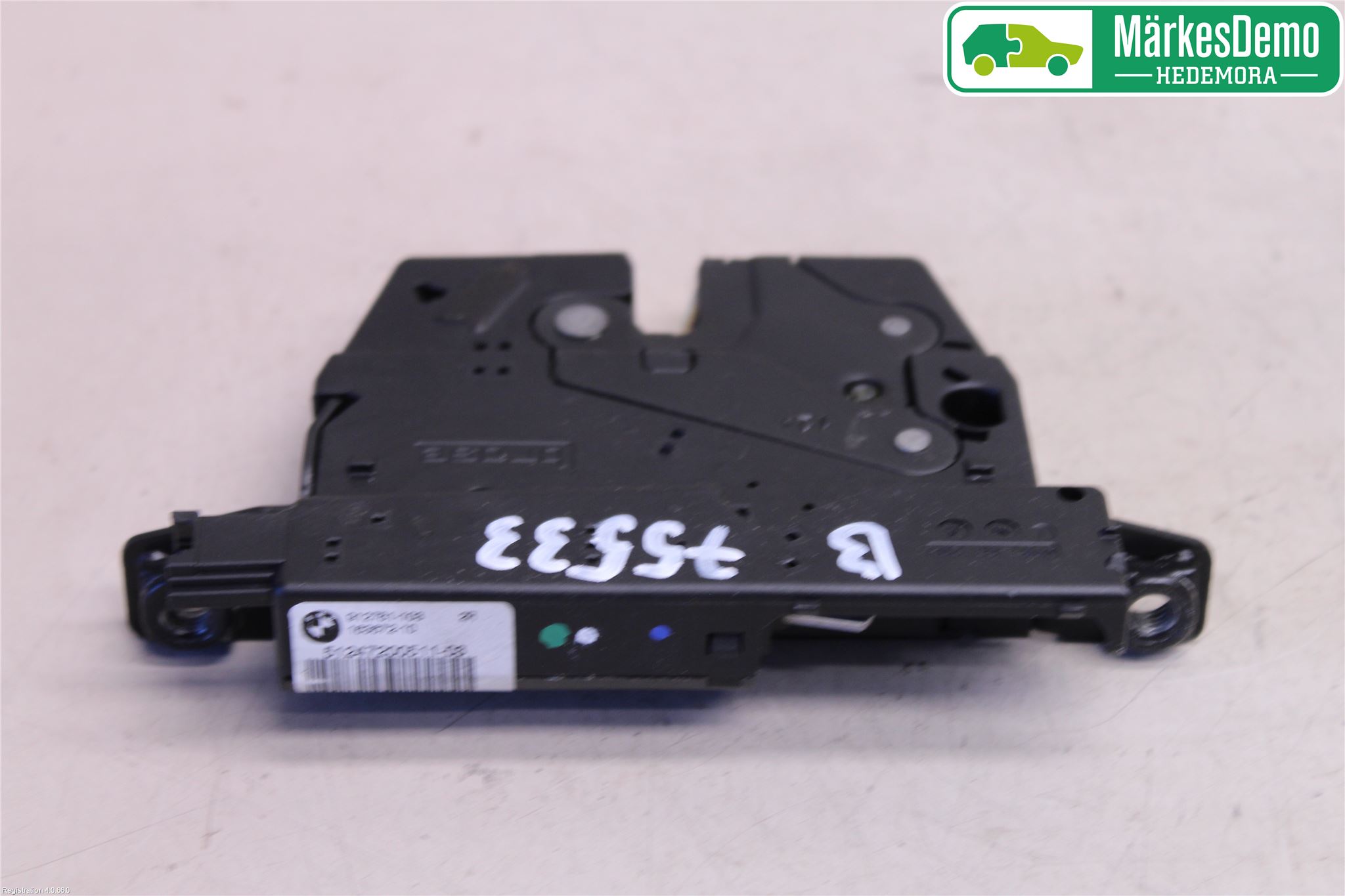 BMW X1 E84 10-15 Låskista Baklucka