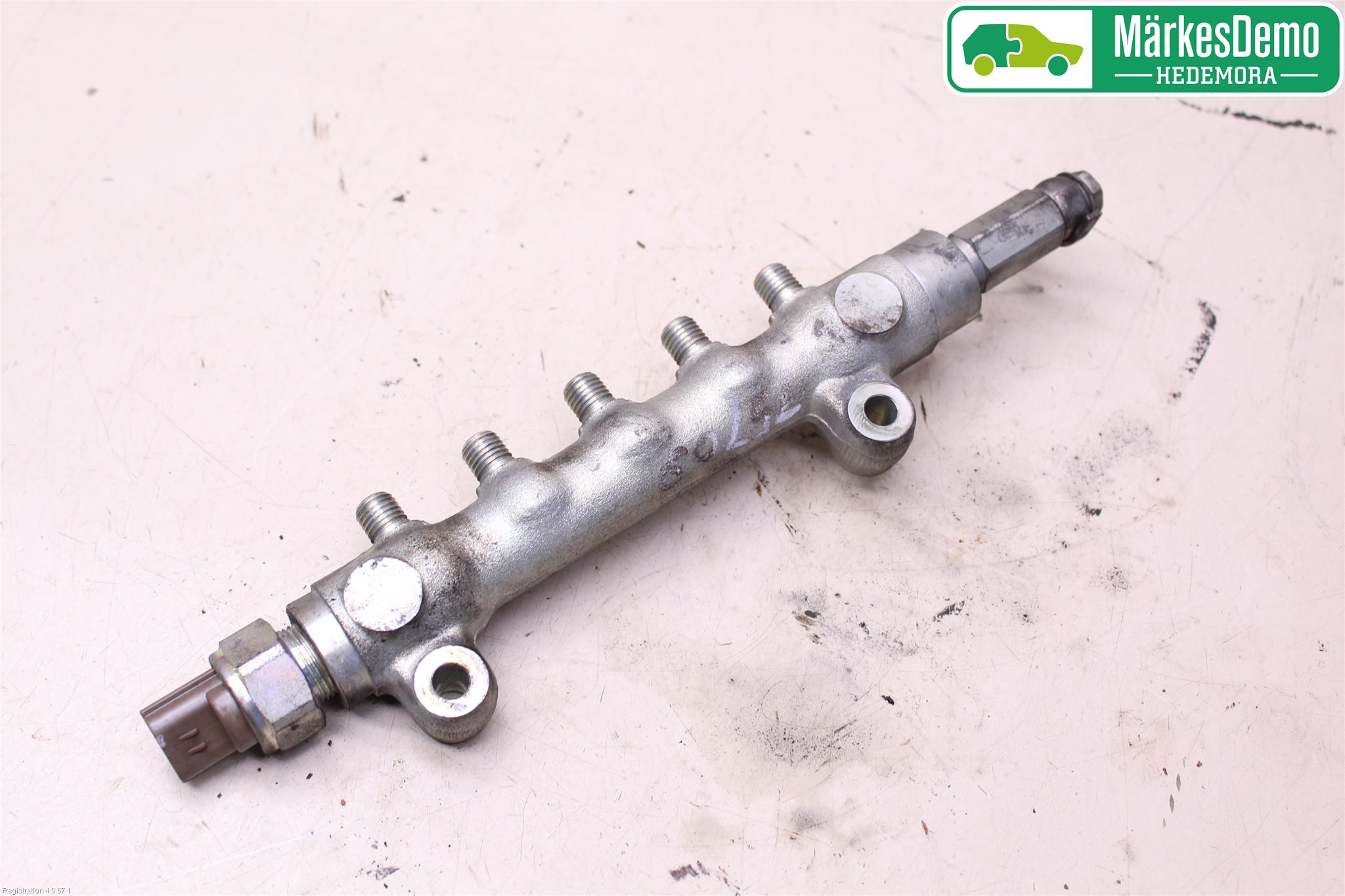 Subaru OUTBACK   07-09 Inj. Fuelrail
