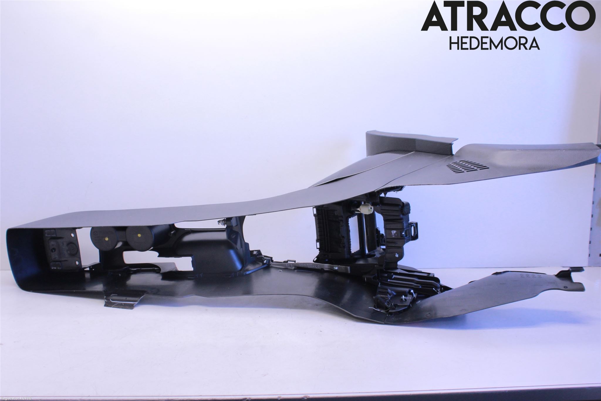 Mazda 2 (DJ) 15-22 Inr Tunnelfack