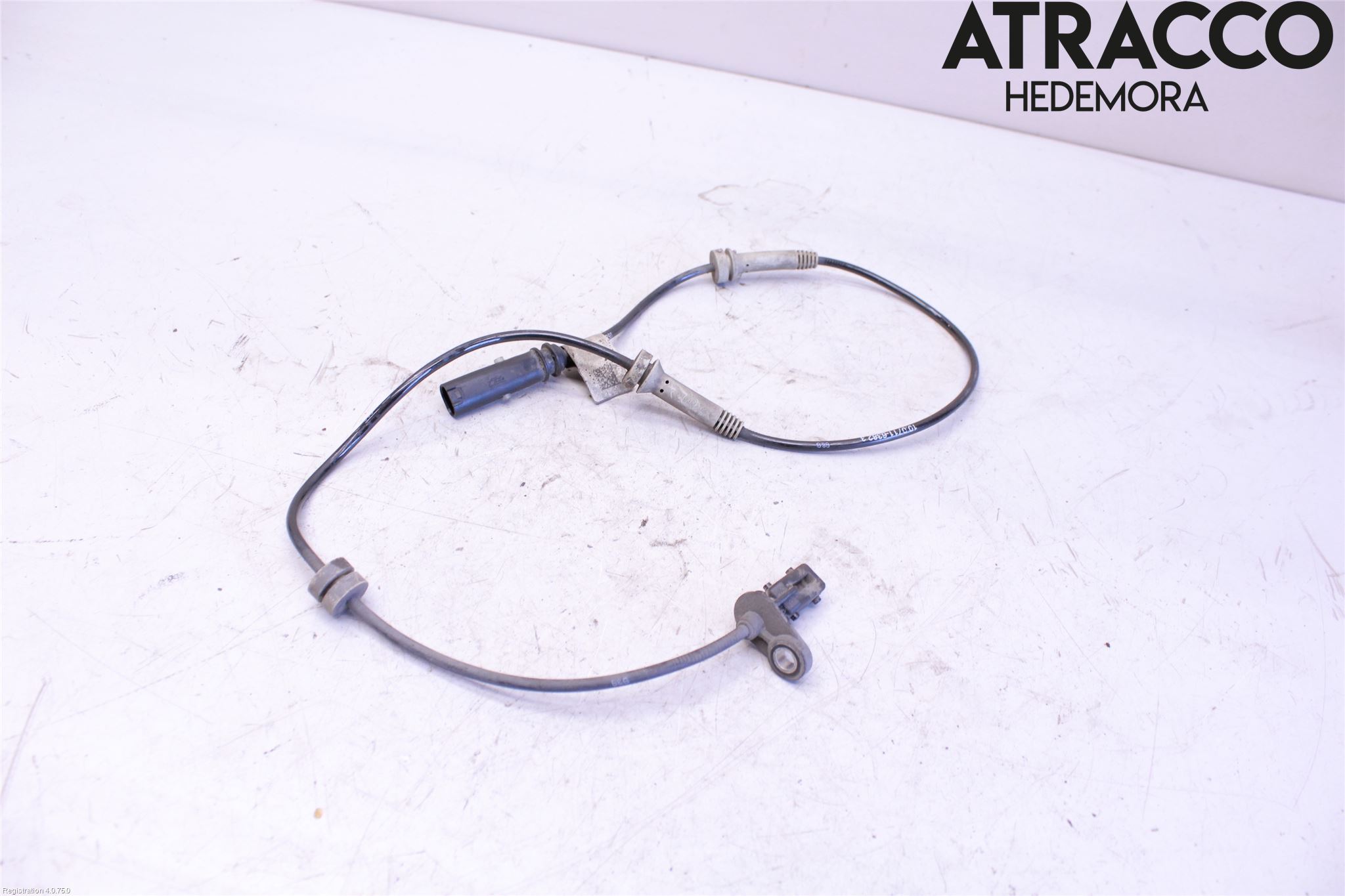 BMW 5 G30/G31/F90 17-23 Abs Sensor