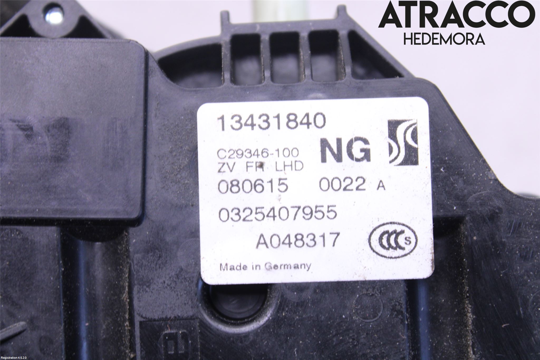 Opel CORSA E 15-19 Låskista-Dörrlås