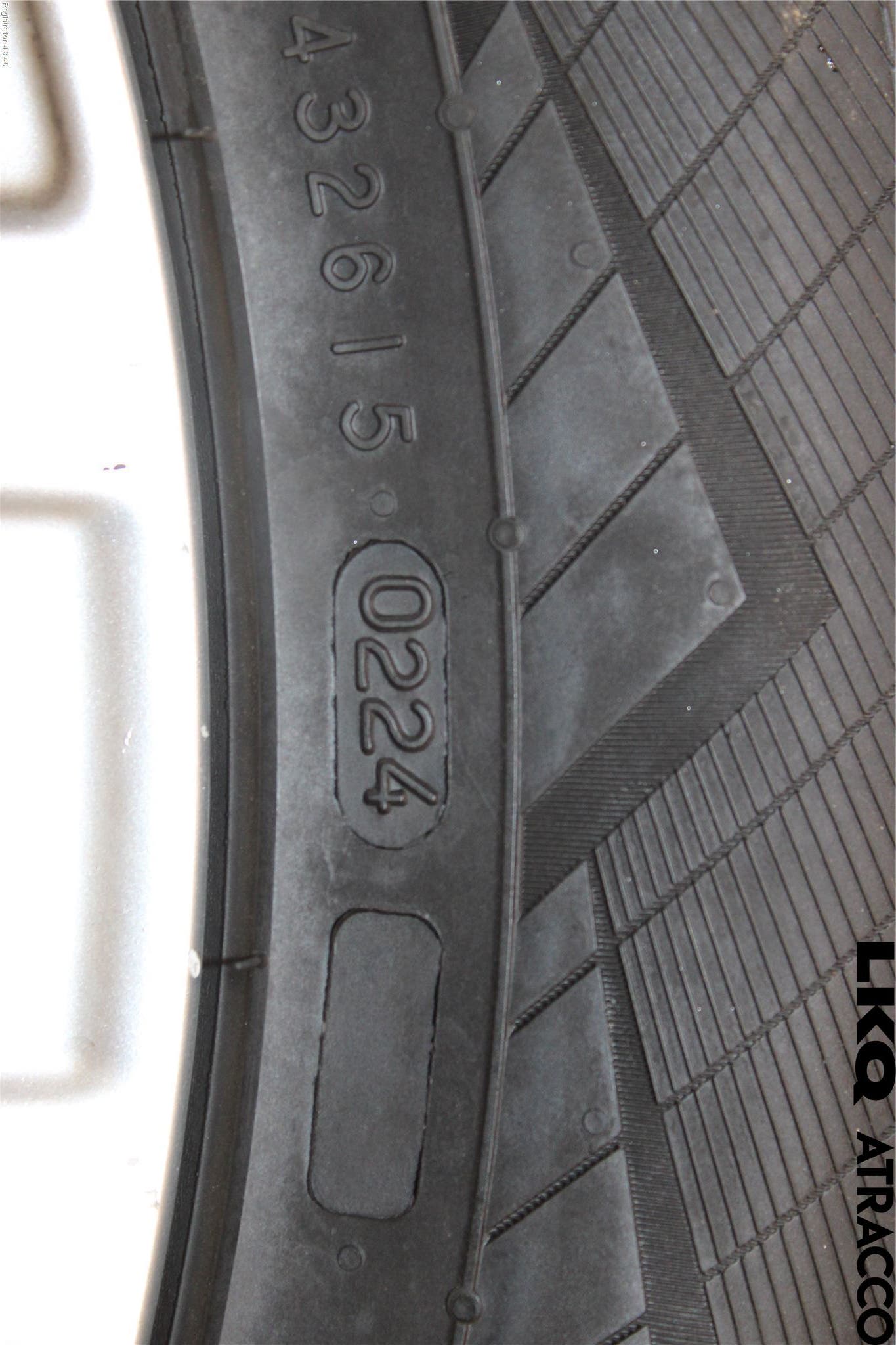 Audi A4 12-15 Sommardäck Alumfälg 4St