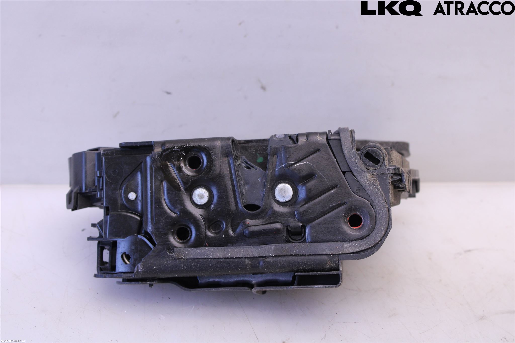 Volkswagen VW TOURAN 16- Låskista-Dörrlås