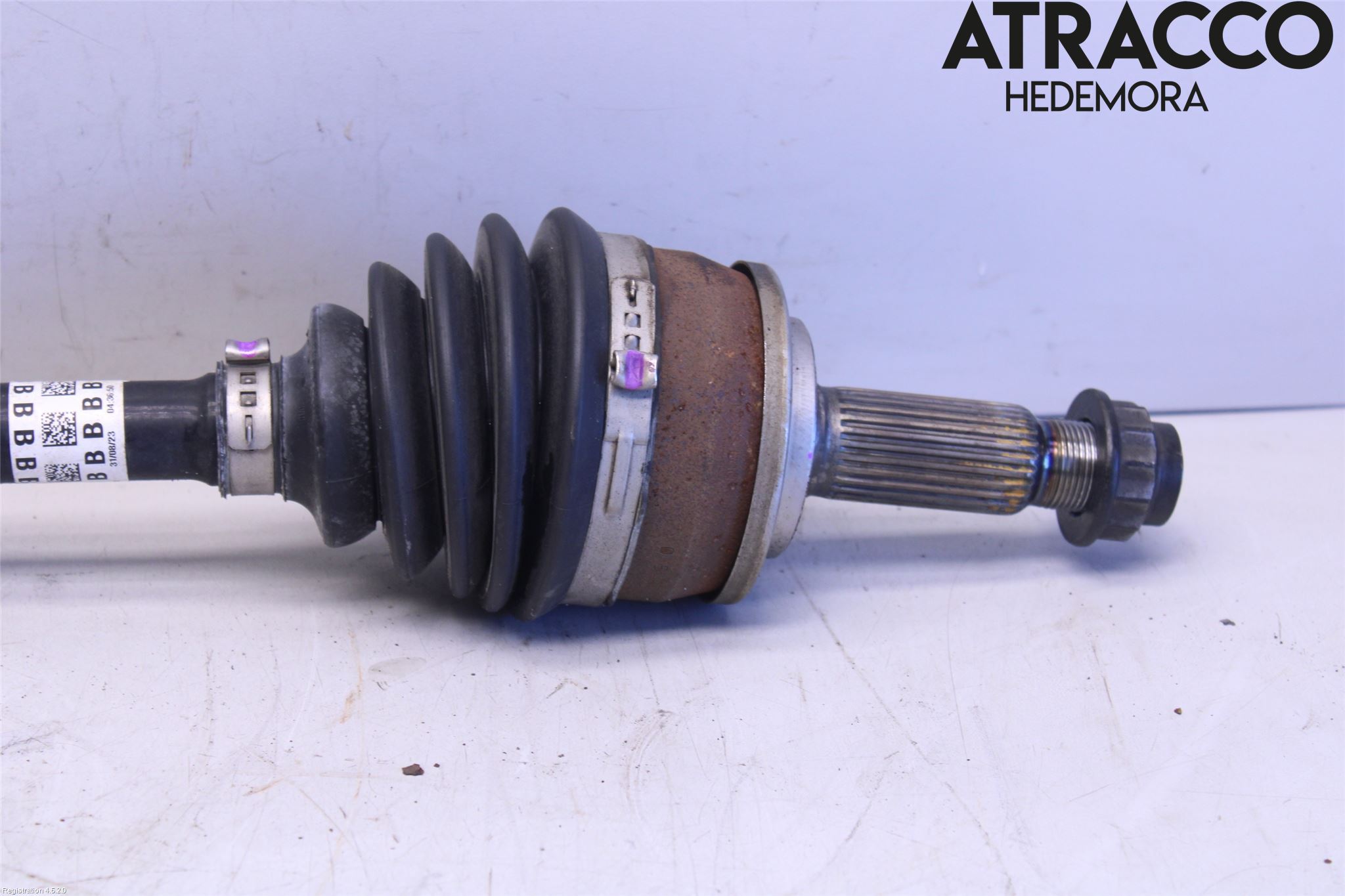 Toyota YARIS CROSS XP21 21- Drivaxel Fram Vänster