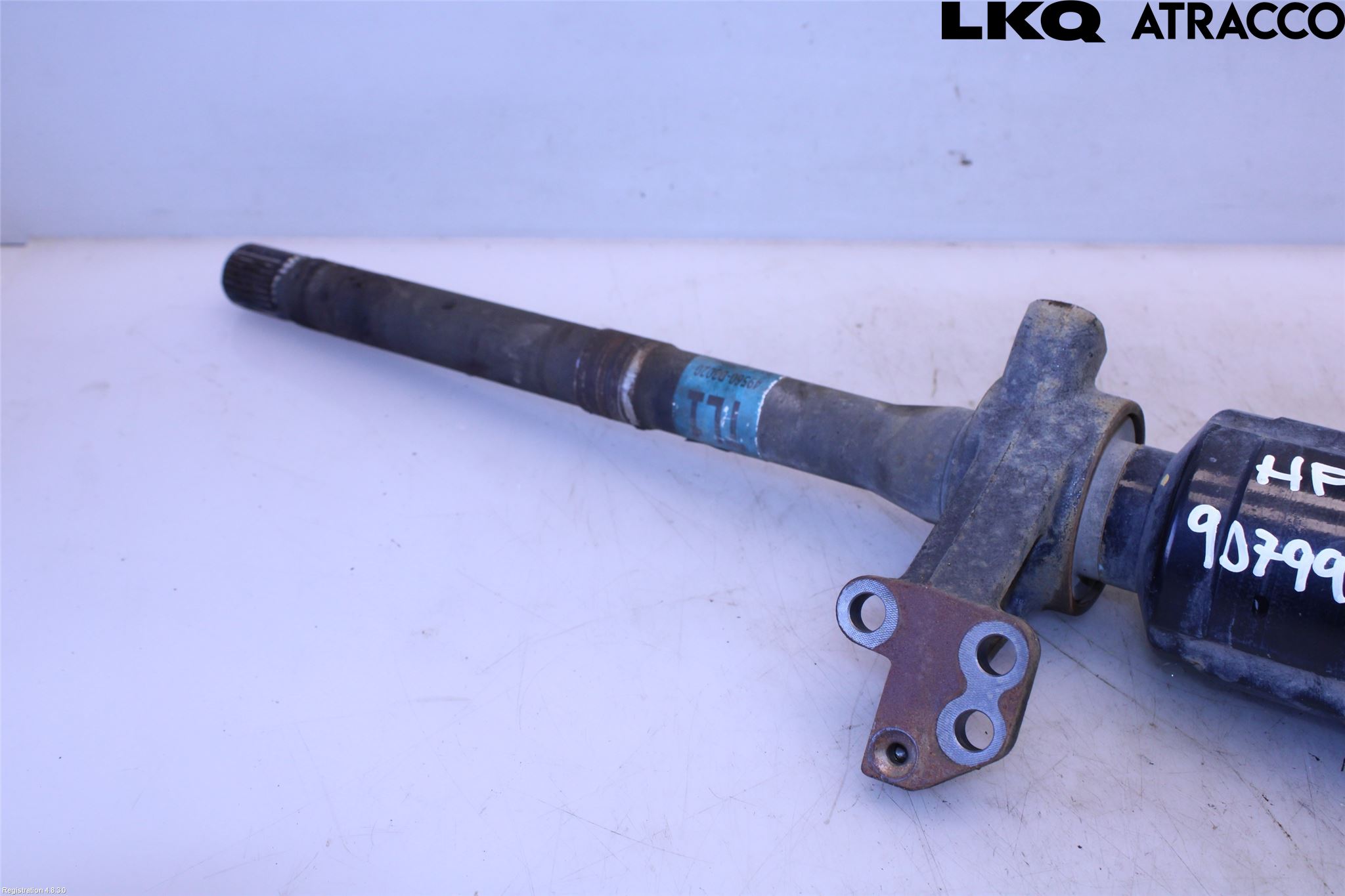 Kia SPORTAGE (QL) 16-21 Drivaxel Fram Höger