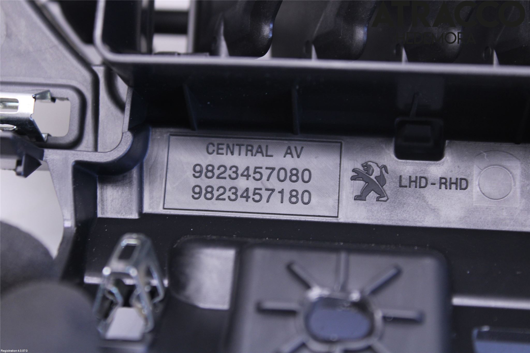 Peugeot 2008/E-2008 20- Defrosterkanal-Munstycke