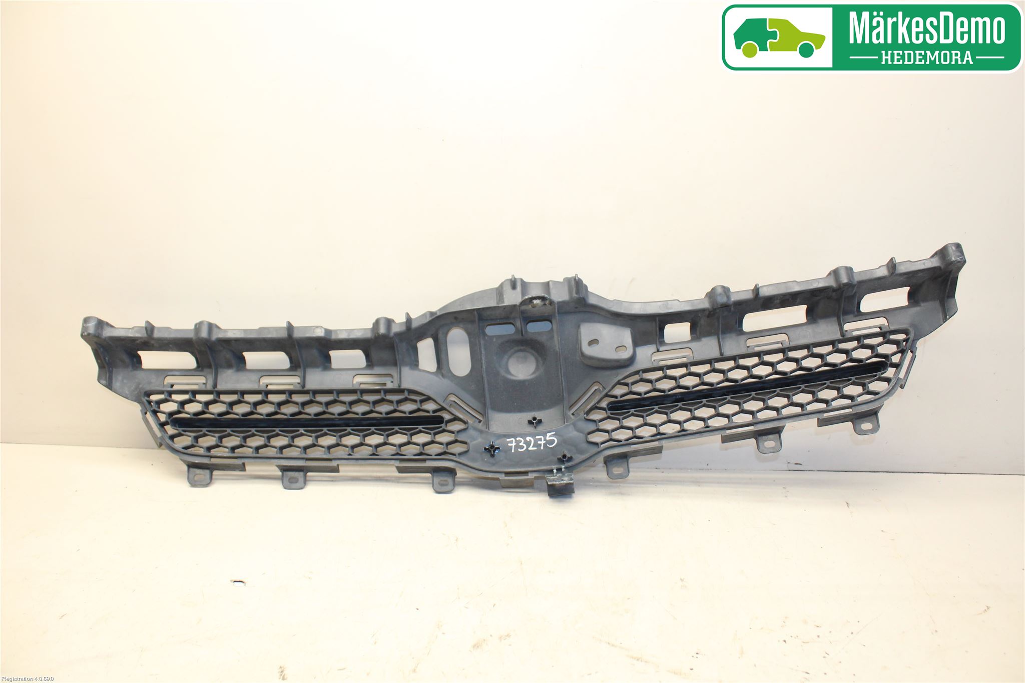 Toyota COROLLA VERSO 04-07 Grill Komp