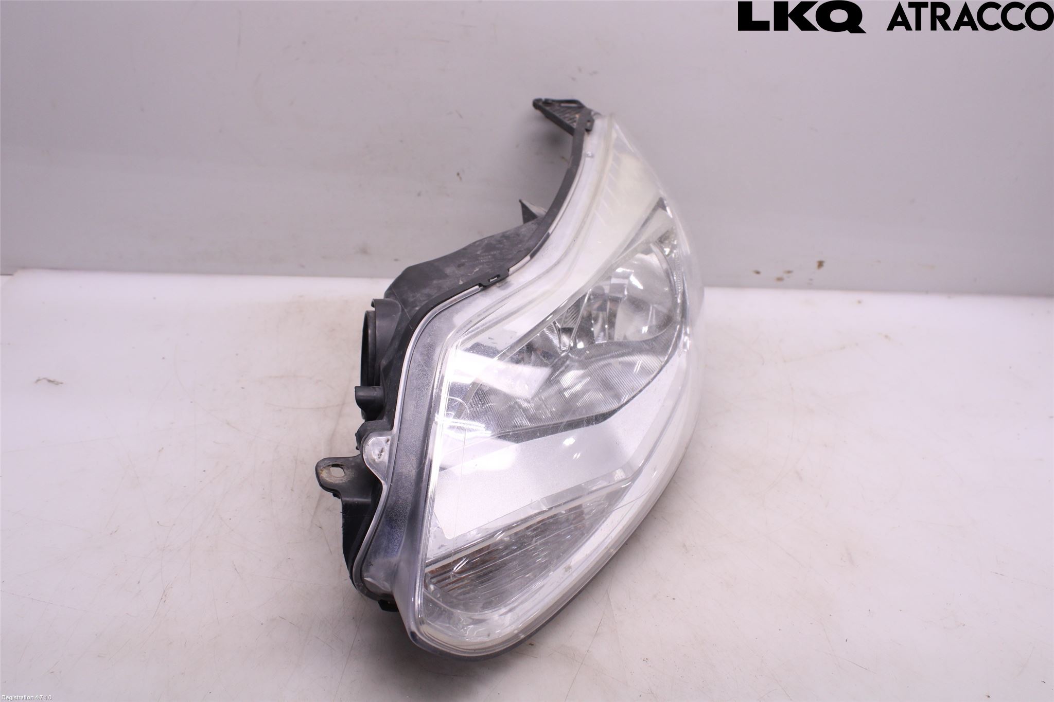 Ford FOCUS 11-14 Strålkastare Vänster