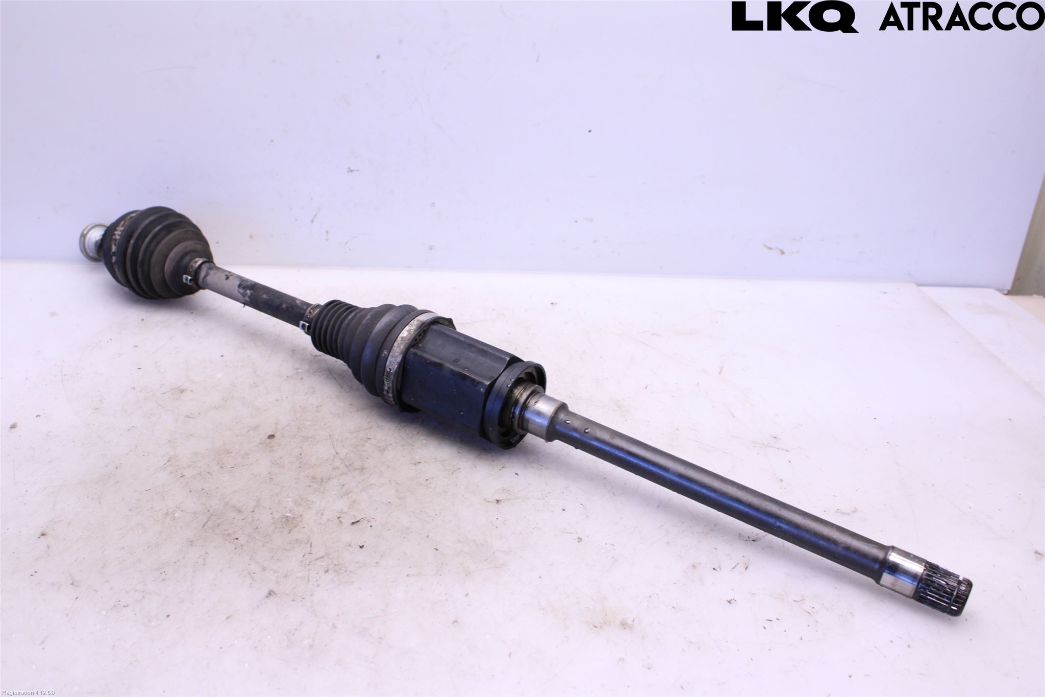 BMW 5 G30/G31/F90 17-23 Drivaxel Fram Höger