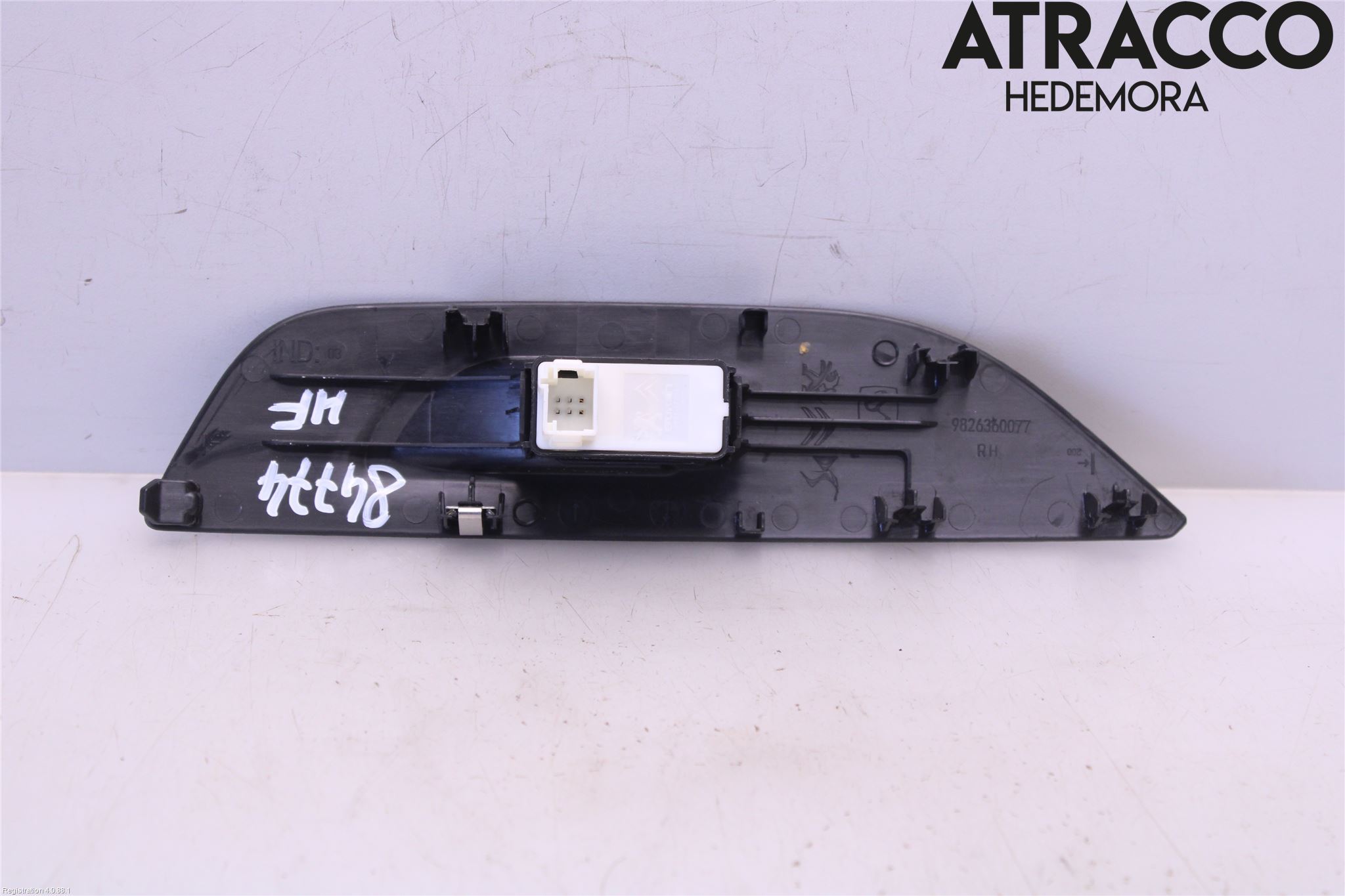 Peugeot 2008/E-2008 20- Strömställare Elhiss