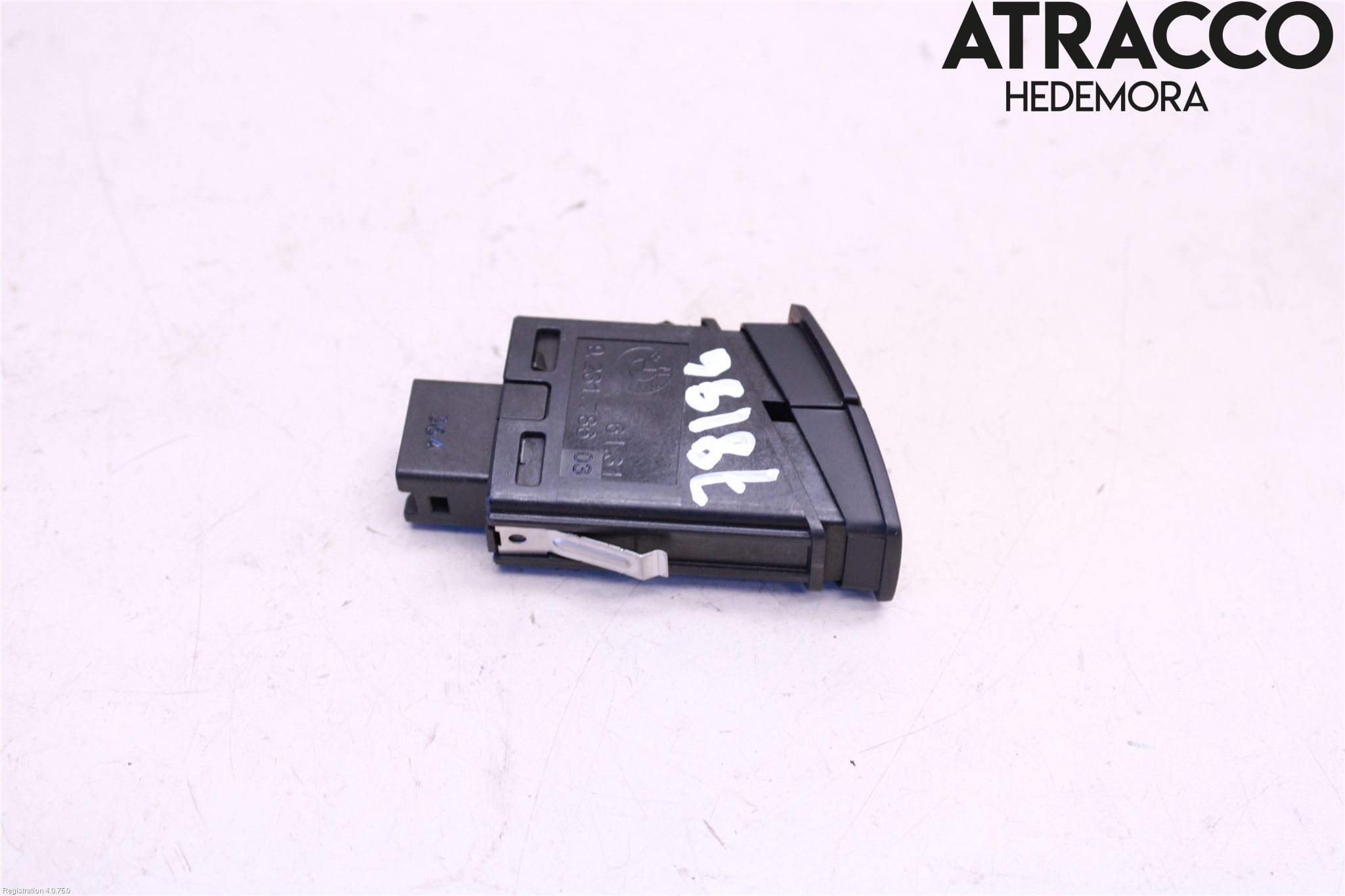 BMW 4 F32/F33/F82/F83 13-20 Strömställare Varnings