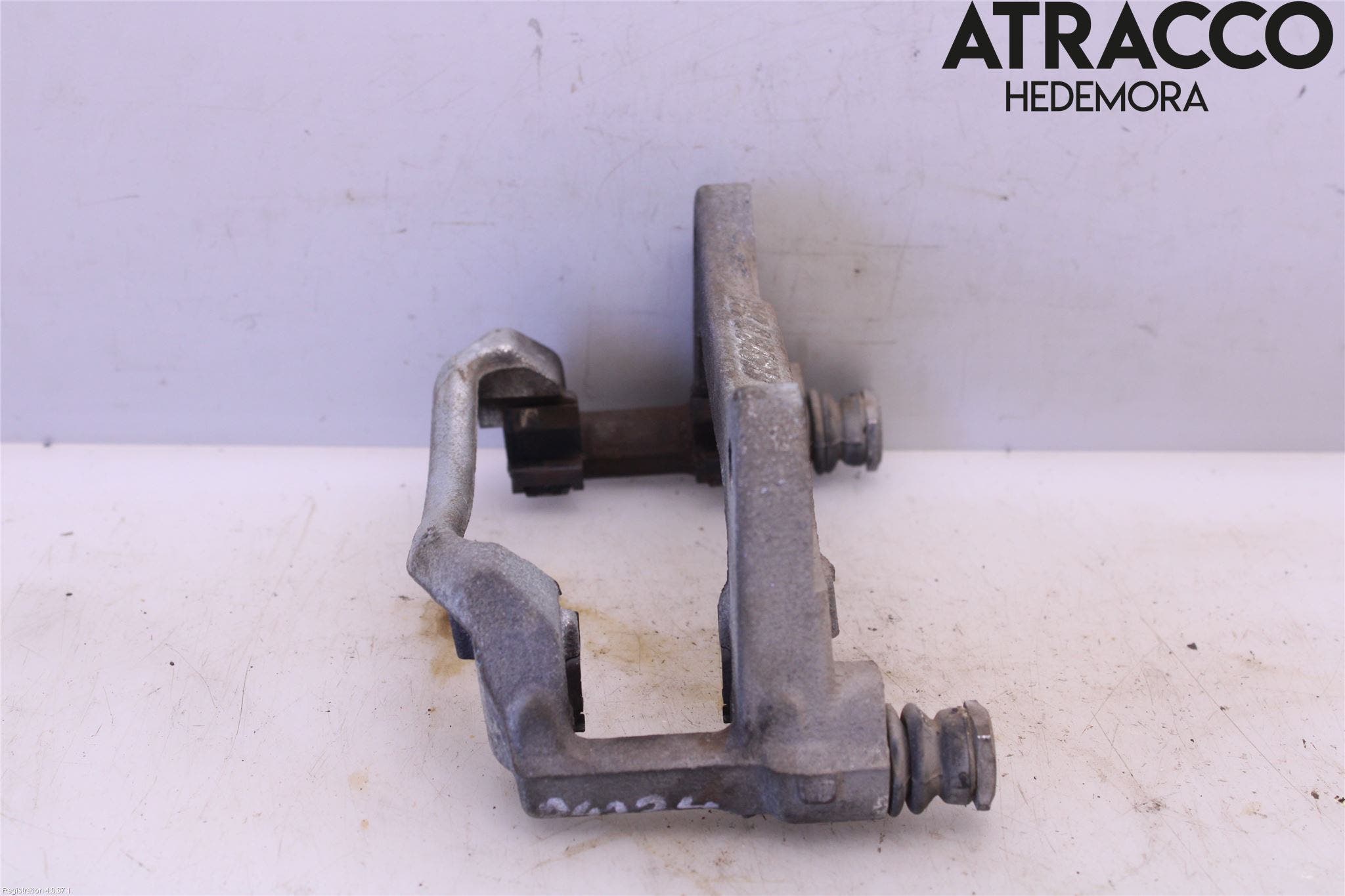 Toyota COROLLA 19- Bromsokshållare