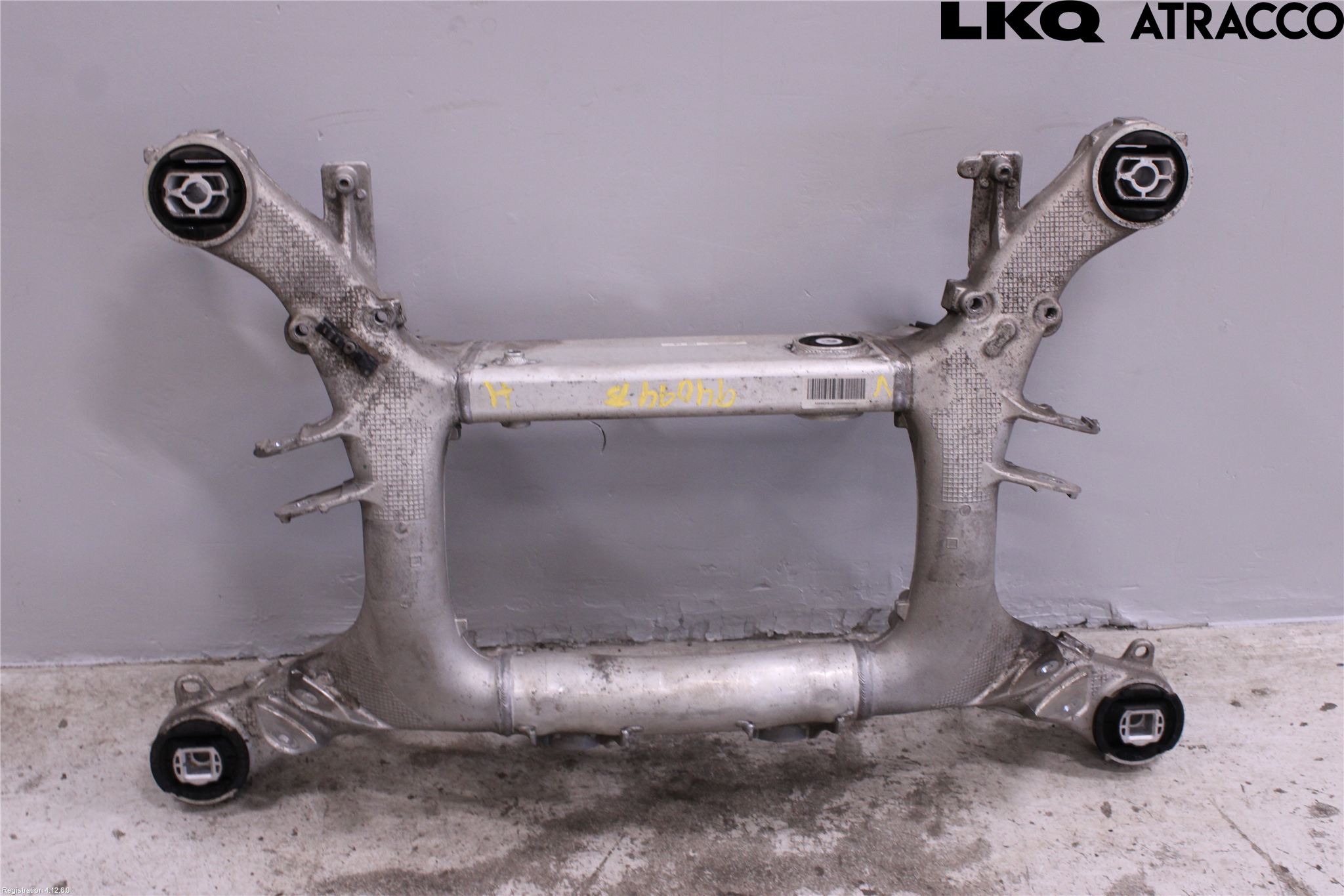 BMW 5 G30/G31/F90 17-23 Bakaxelbalk